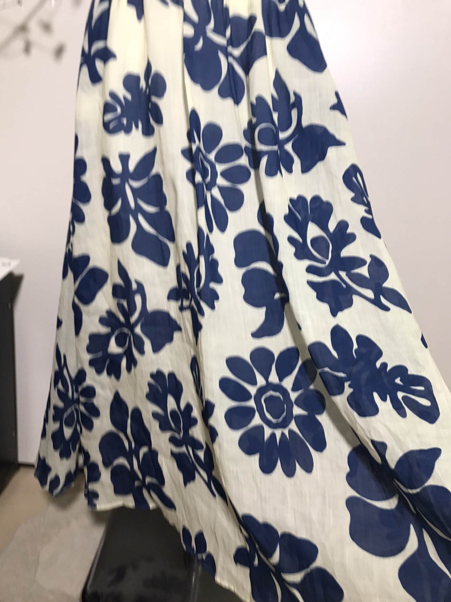 High-End Women’s Suit with Max Blast Recommendation: 100% Plastered Sunflower Tiara Included! - 图片 6