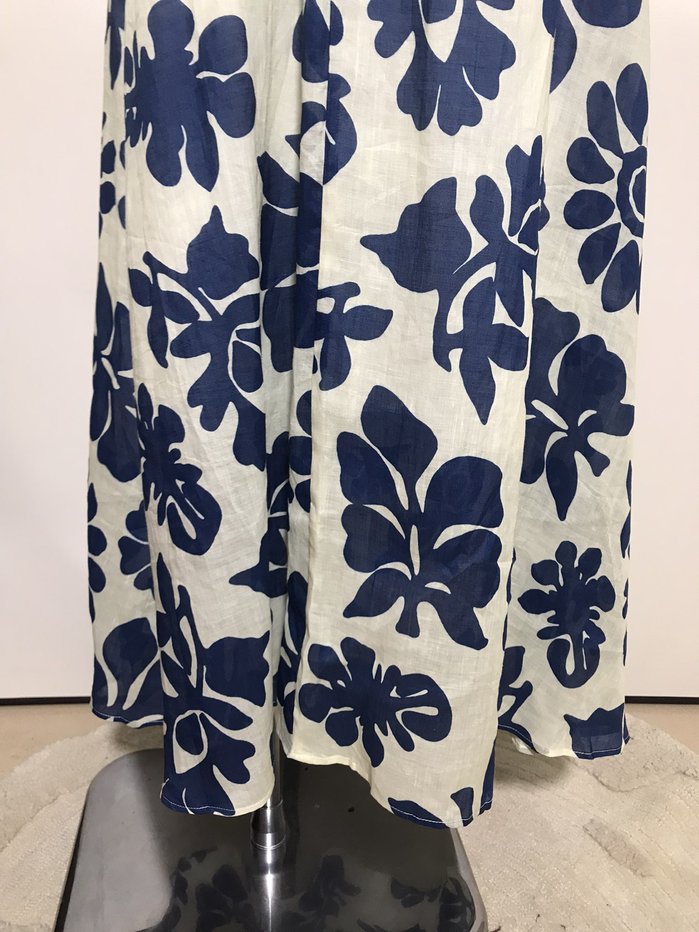 High-End Women’s Suit with Max Blast Recommendation: 100% Plastered Sunflower Tiara Included! - 图片 5