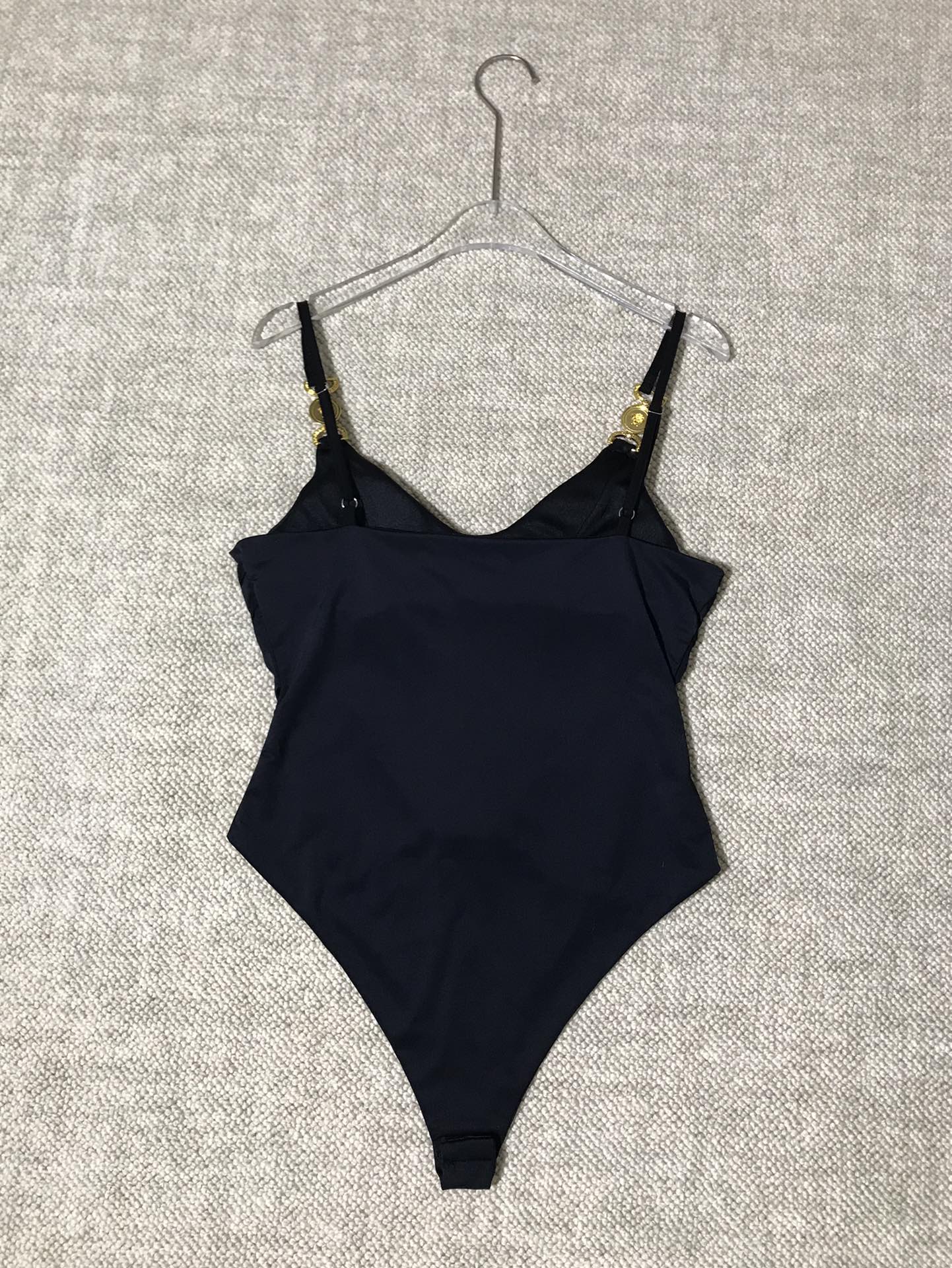 p437 High Quality Women ‘ s Clothes Packed with versace/Francissor Zenium - 图片 2