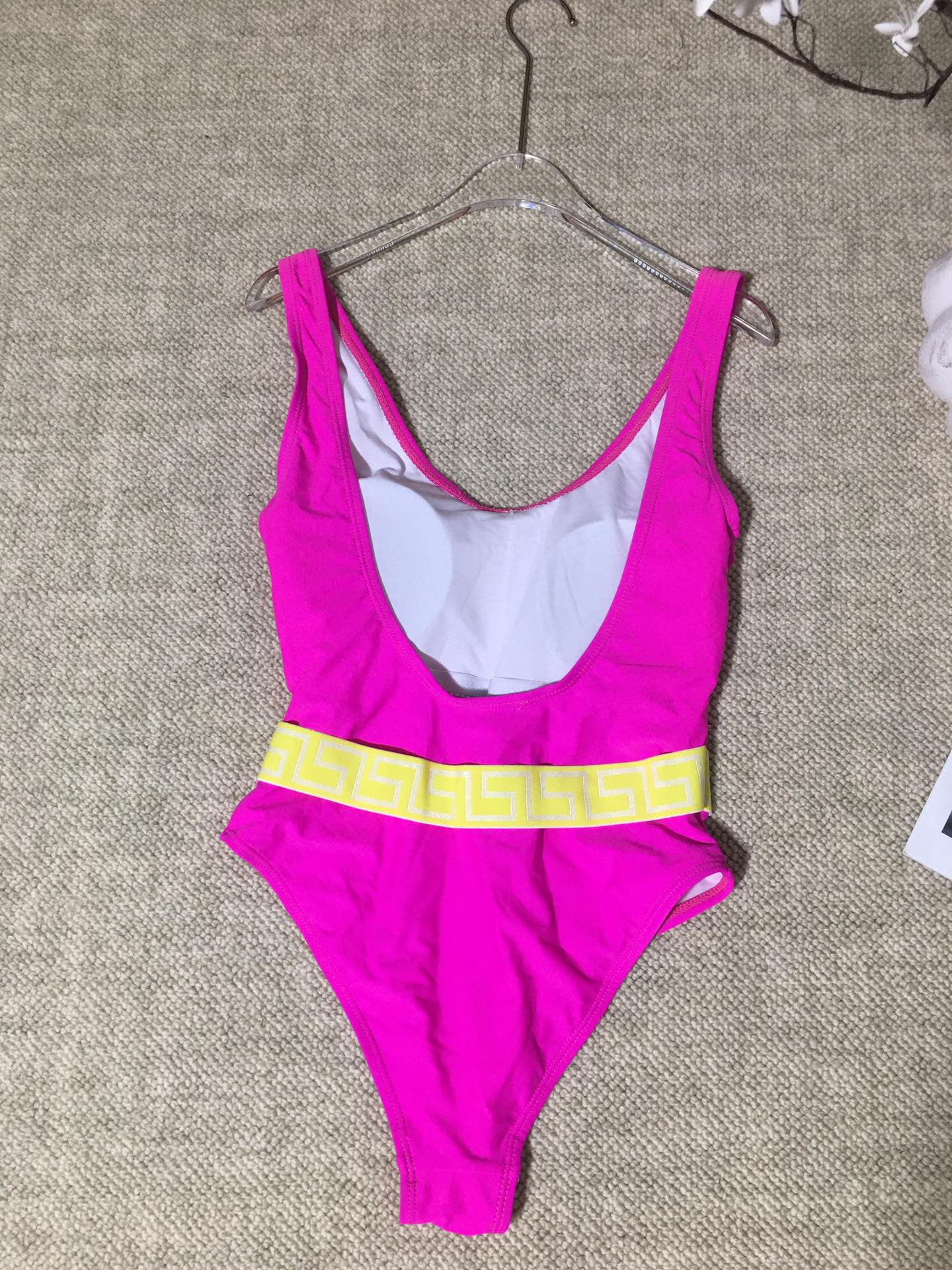 High-end Women’s Clothes with Versace/Vanthschure Colors, Yellow Edge Plots, No Cuff Tights - 图片 2