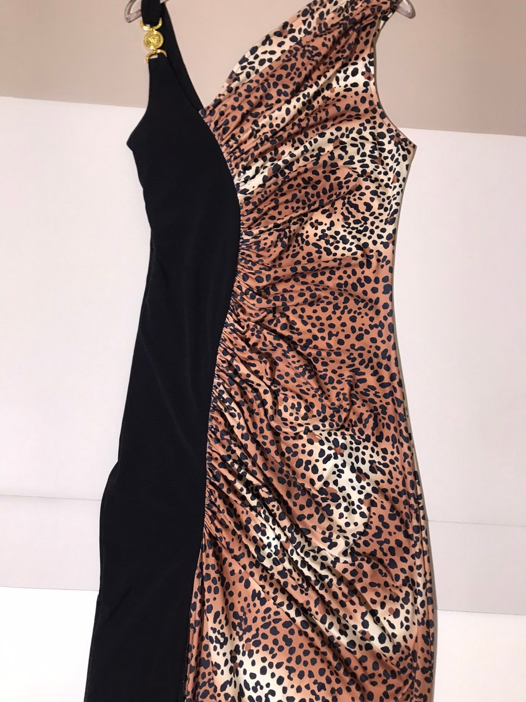 Luxury Women’s Outfits: Versace and French-Inspired High-End Quality Designs - 图片 7