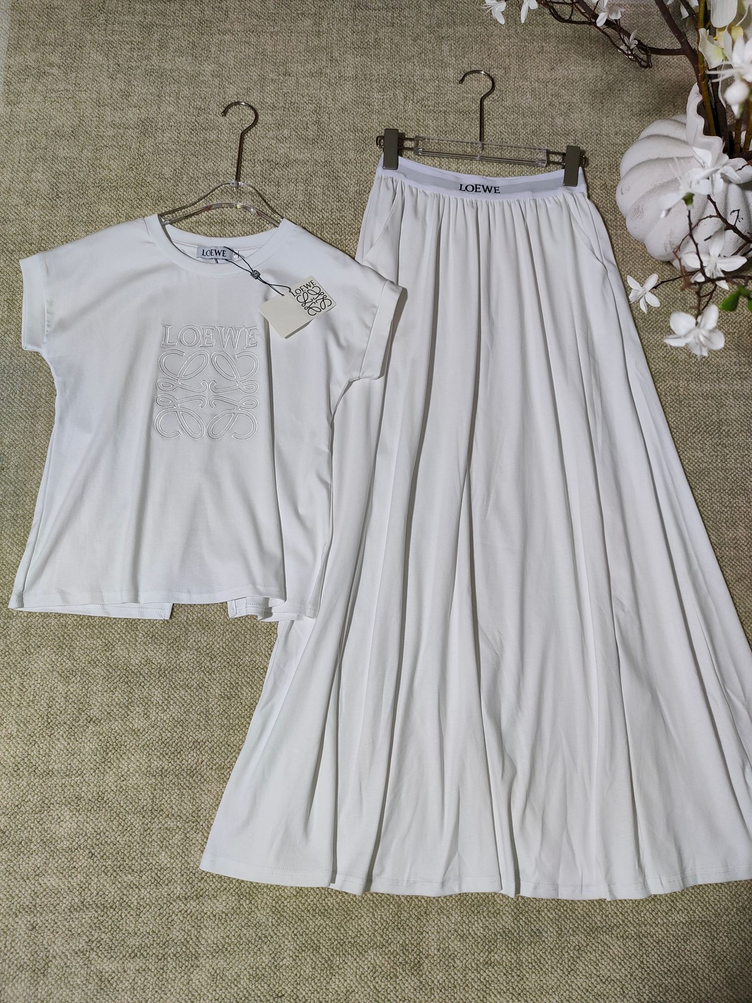 p506 sets of high-end, high-quality women’s clothes with a package of 🔥🔥LOEW* * * * * * * SMLXL - 图片 1