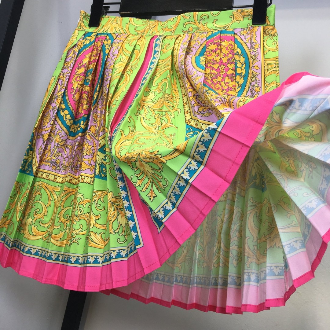 High-Quality Women’s Suits with Custom Metal Buttons and Versatile Designs - 图片 5