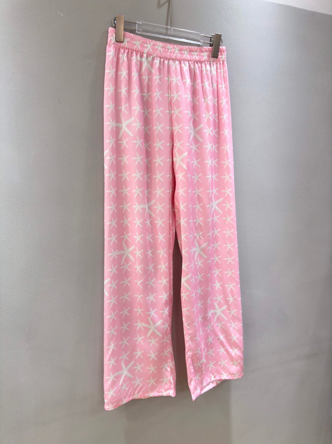 “High-End Women’s Cloaks by Versace/Van Siegles, New Pink Sea Star Print Pants” - 图片 8