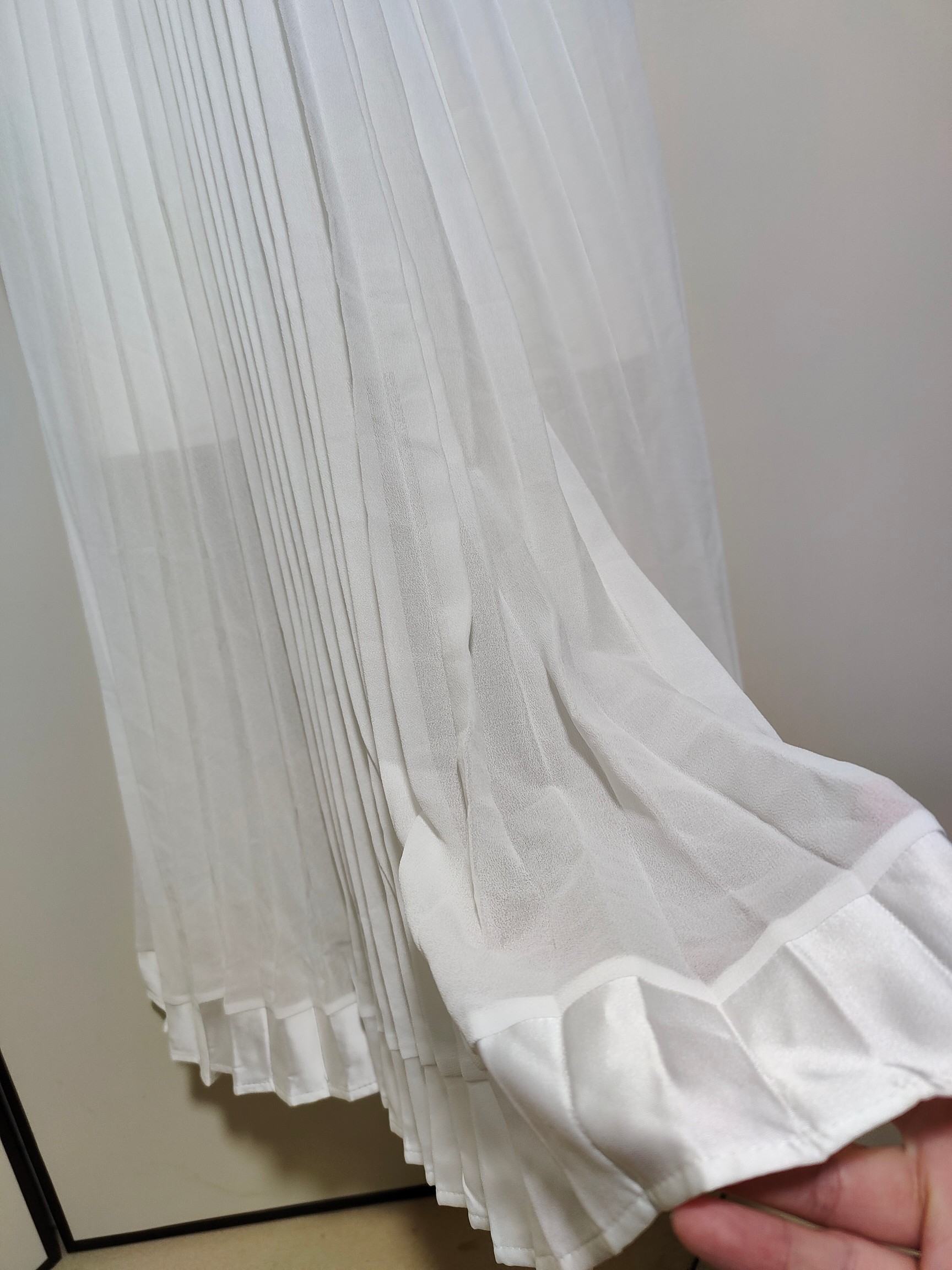 High Quality Women’s Clothes: Versace/Francissor Collection with Butterfly Details in Various Sizes - 图片 9