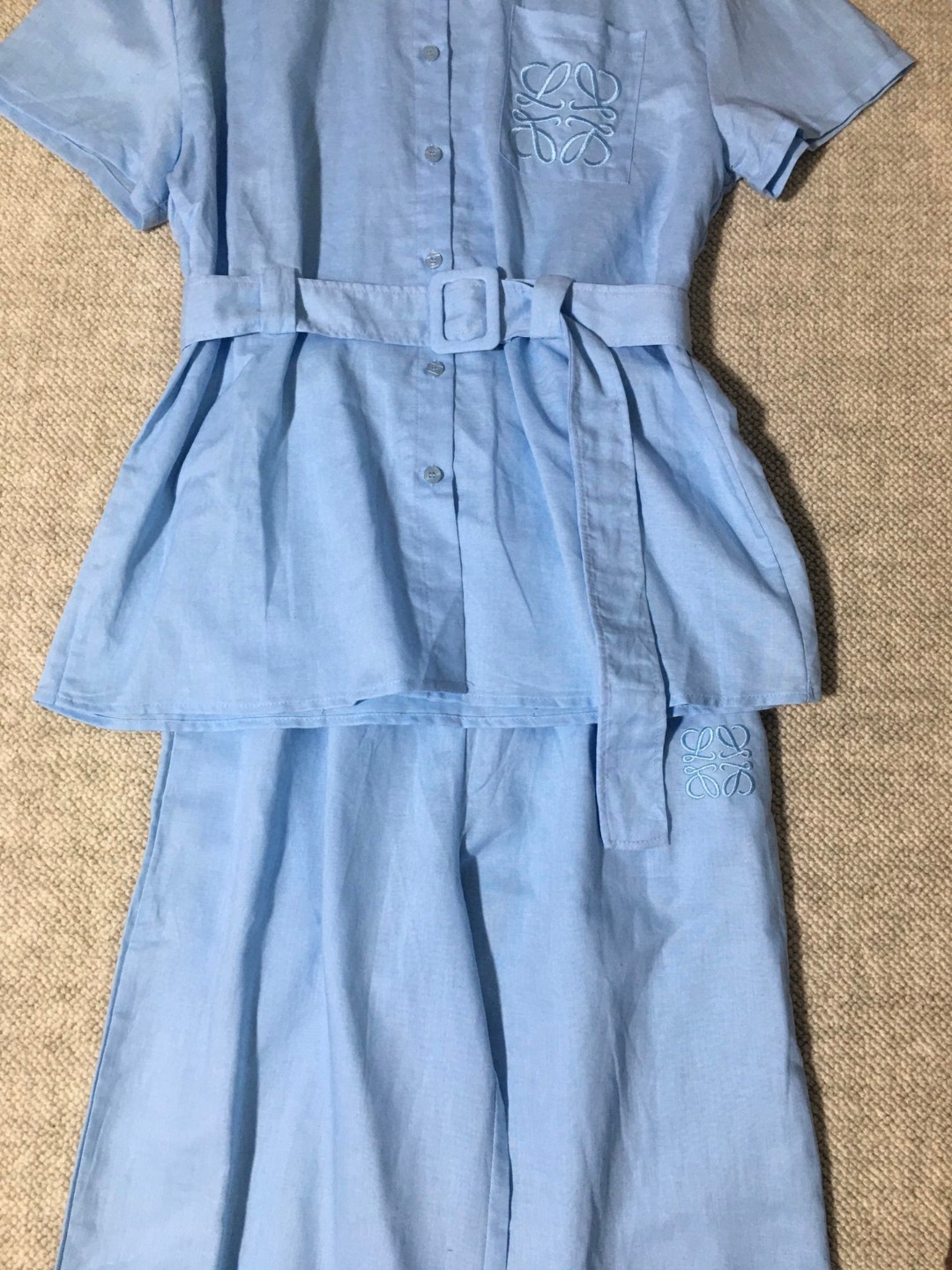 High-Quality Women’s Suit with Embroidered Short-Sleeved Shirt and Thong Set - 图片 4