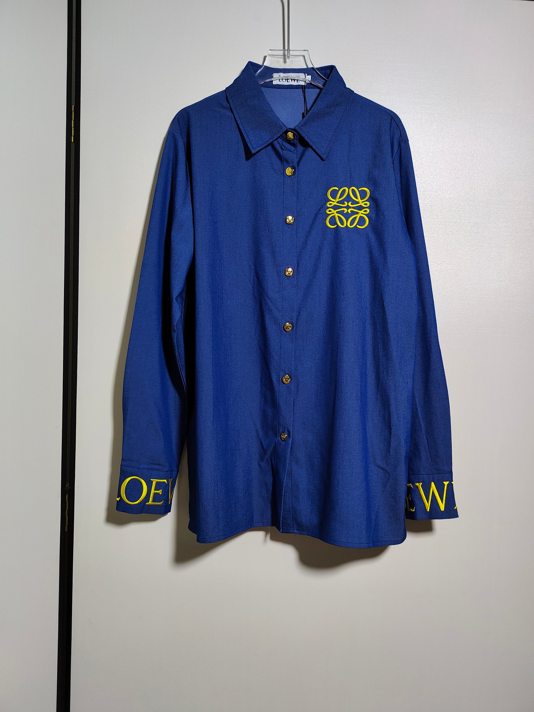 High-End Women’s Clothing Sets with Custom Embroidery and Stylish Details: LOEW Collection - 图片 5