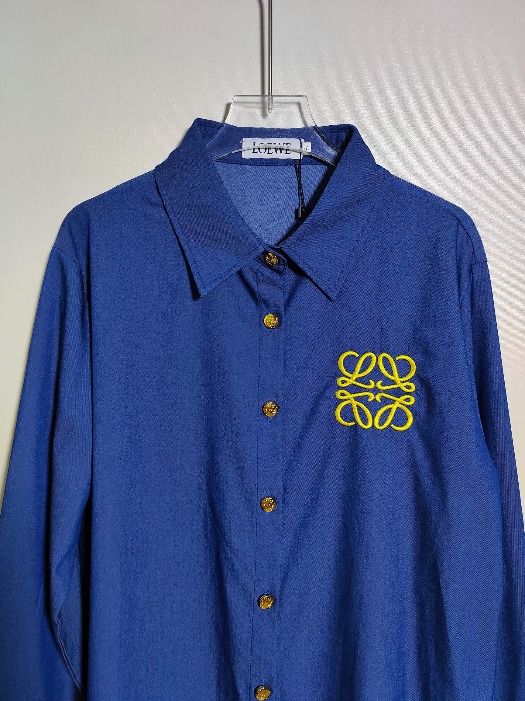 High-End Women’s Clothing Sets with Custom Embroidery and Stylish Details: LOEW Collection - 图片 9