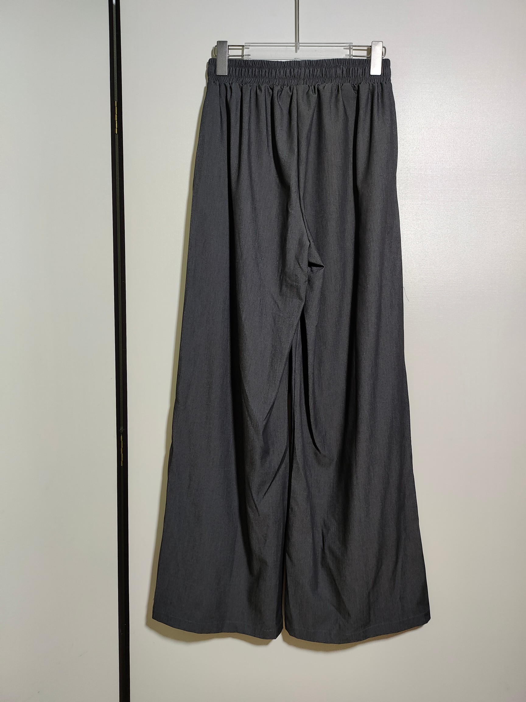 High-End Quality Women’s Clothing Set with Custom Embroidery and Wide-Legged Pants - 图片 8