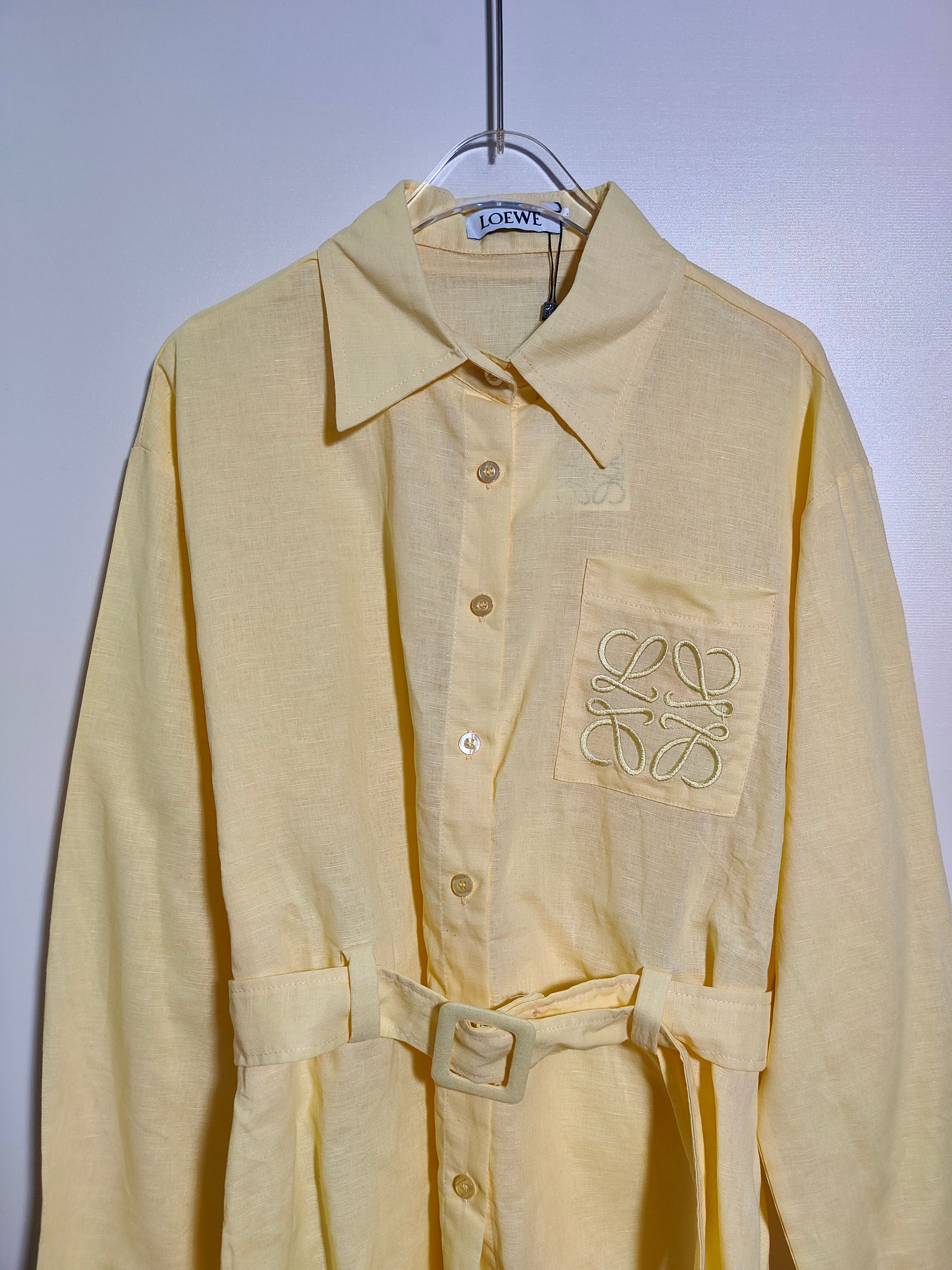 High-End Quality Women’s Clothing Sets with Embroidered Sleeves and Waist-Belt Shirt - 图片 9