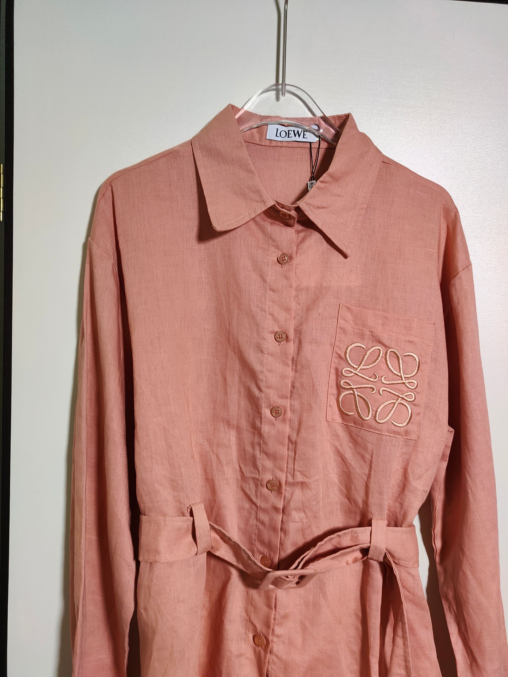 High-End Quality Women’s Clothing Sets with Embroidered Sleeves and Waist-Belt Shirt - 图片 9