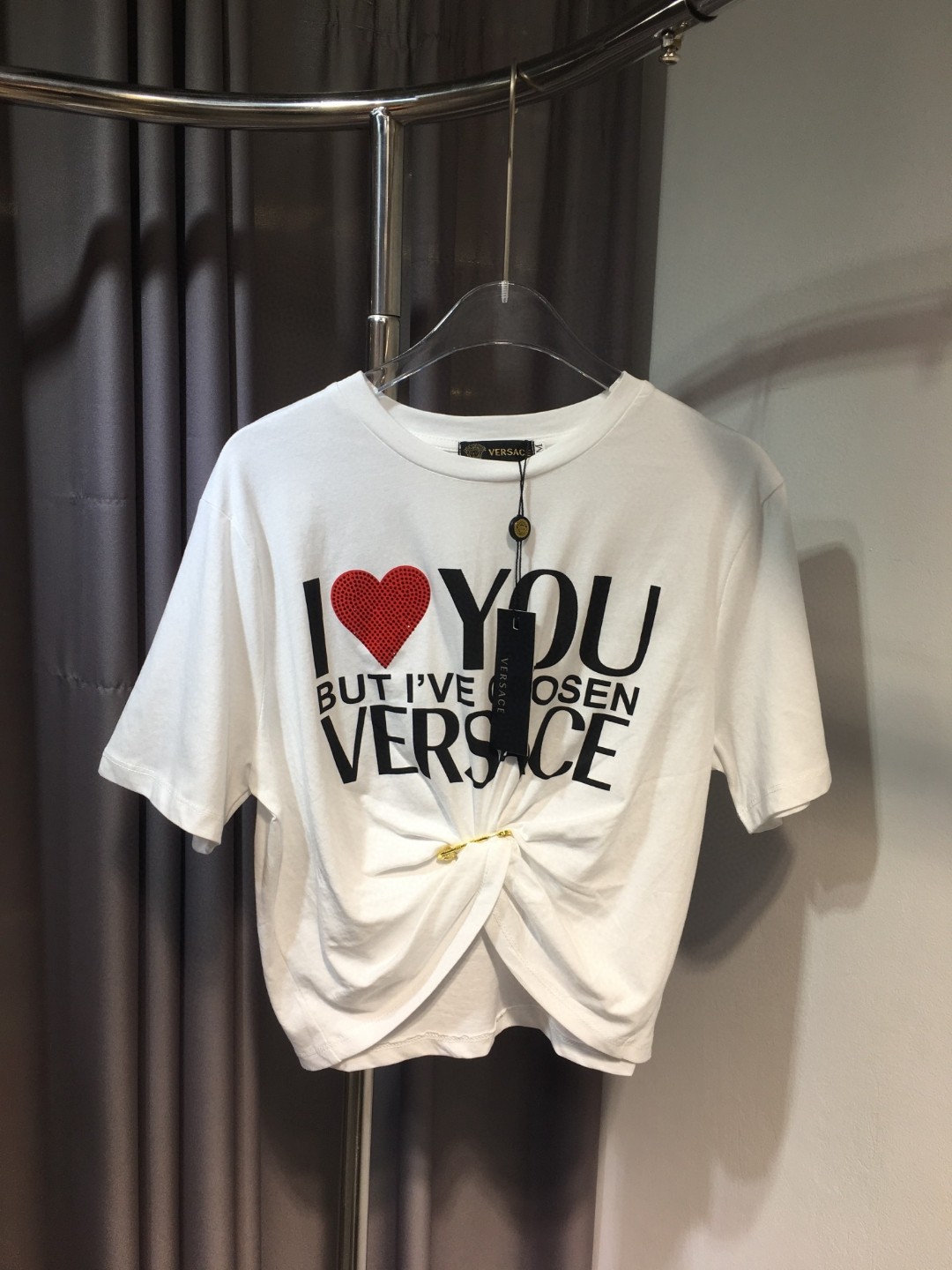 High Quality Women’s Clothes: Versace/Franch Cheap Series with Burned Emblem Embroidered Recreational T-Shirts - 图片 1
