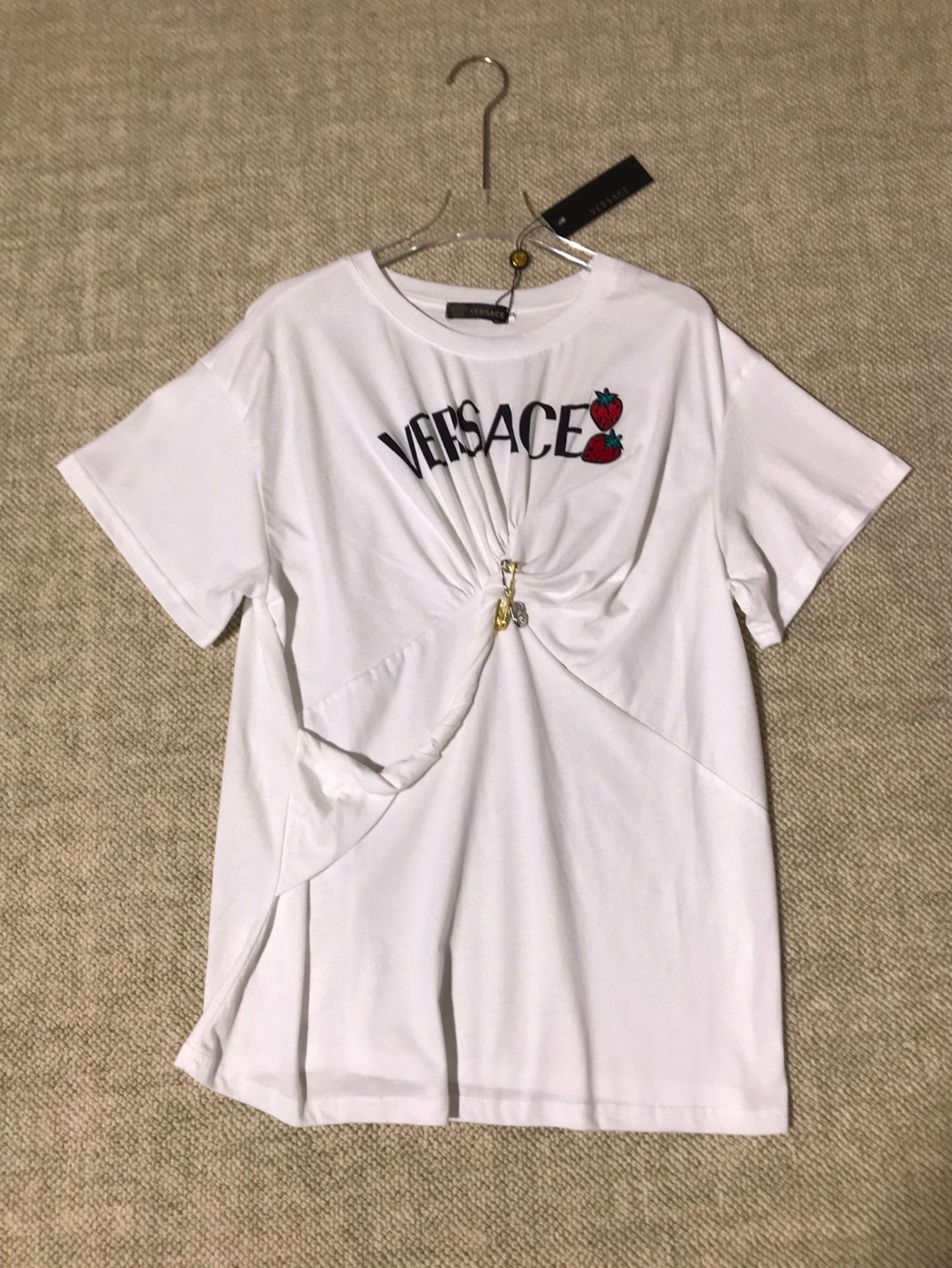 P334 HIGH-QUALITY WOMEN’S SUIT WITH PACKAGING VERSACE/FRANCH CHEST, MS. NEW SPECULATOR T-SHIRT SMLXL - 图片 4