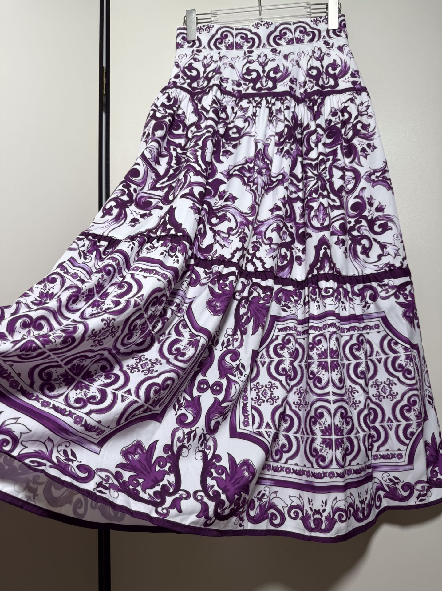 High-End Women’s Clothing Sets with D&G Packaging in Various Sizes - 图片 9