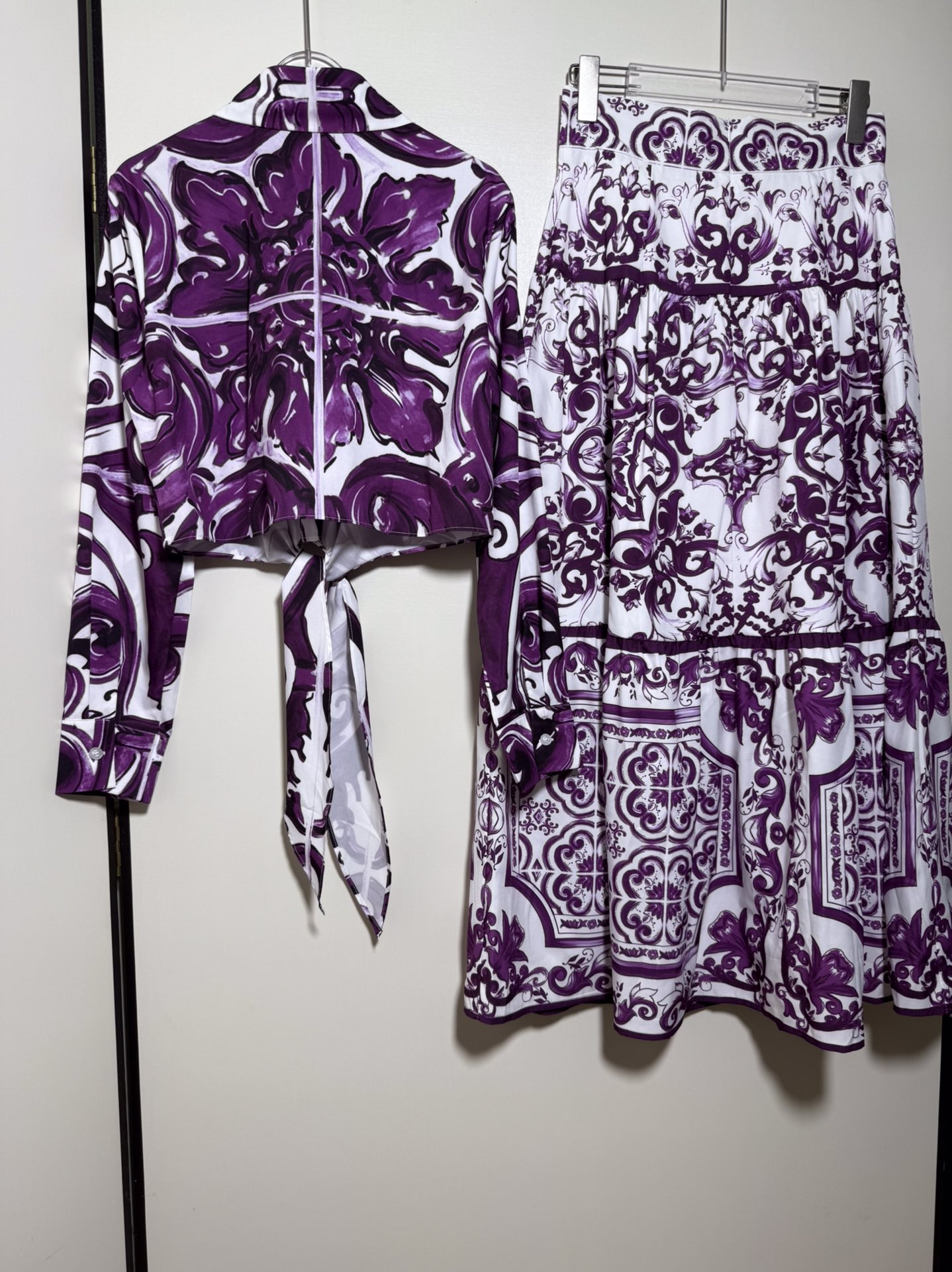 High-End Women’s Clothing Sets with D&G Packaging in Various Sizes - 图片 4