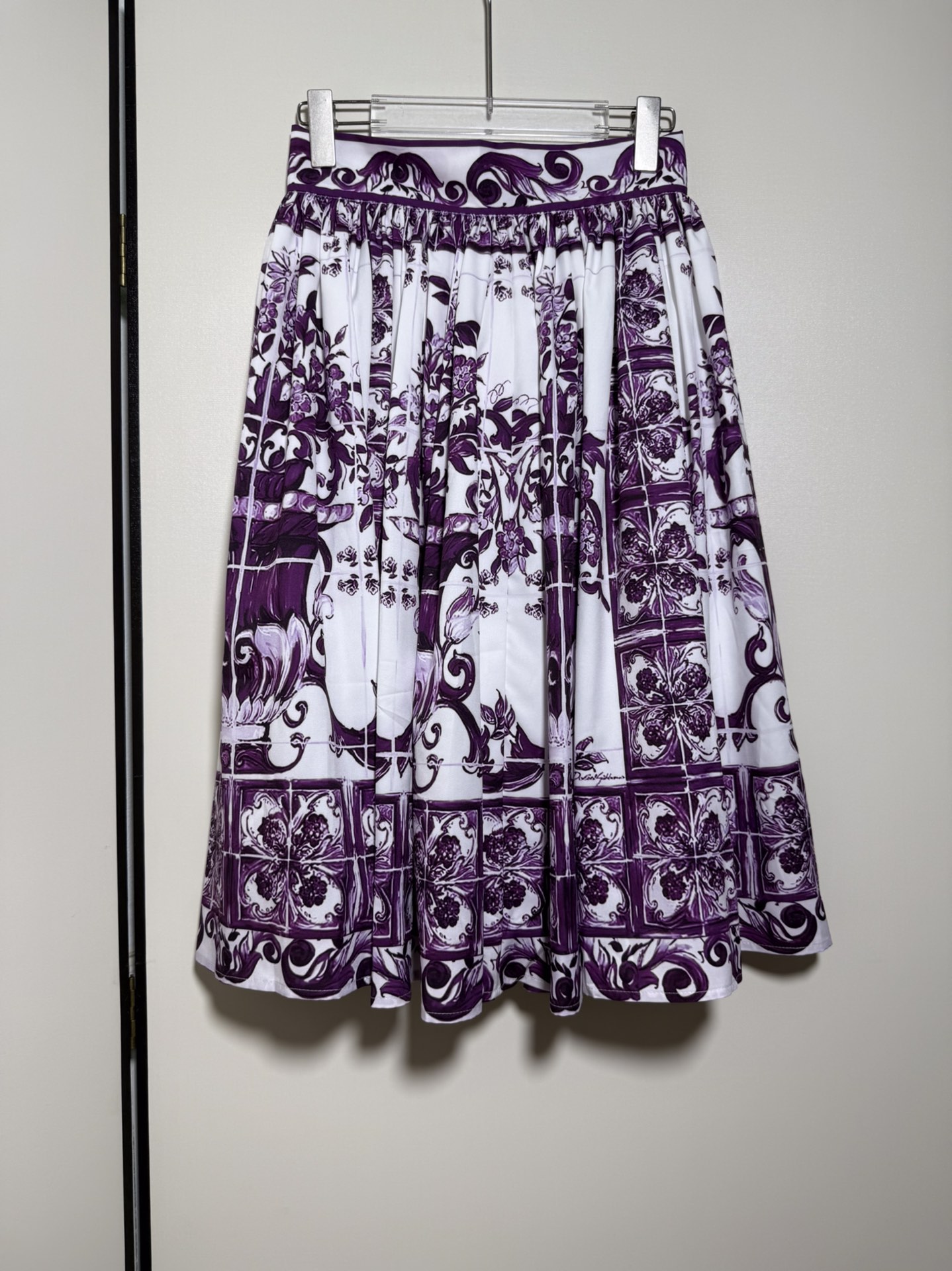 High-End Quality Women’s Clothing Set by D&G/Dolce & Gabbana in Various Sizes - 图片 6