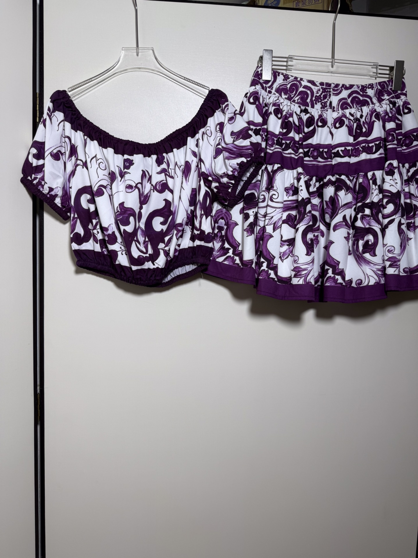 High-End Quality Women’s Clothing Sets by D&G/Dolce & Gabbana: Sizes SMLXL - 图片 3