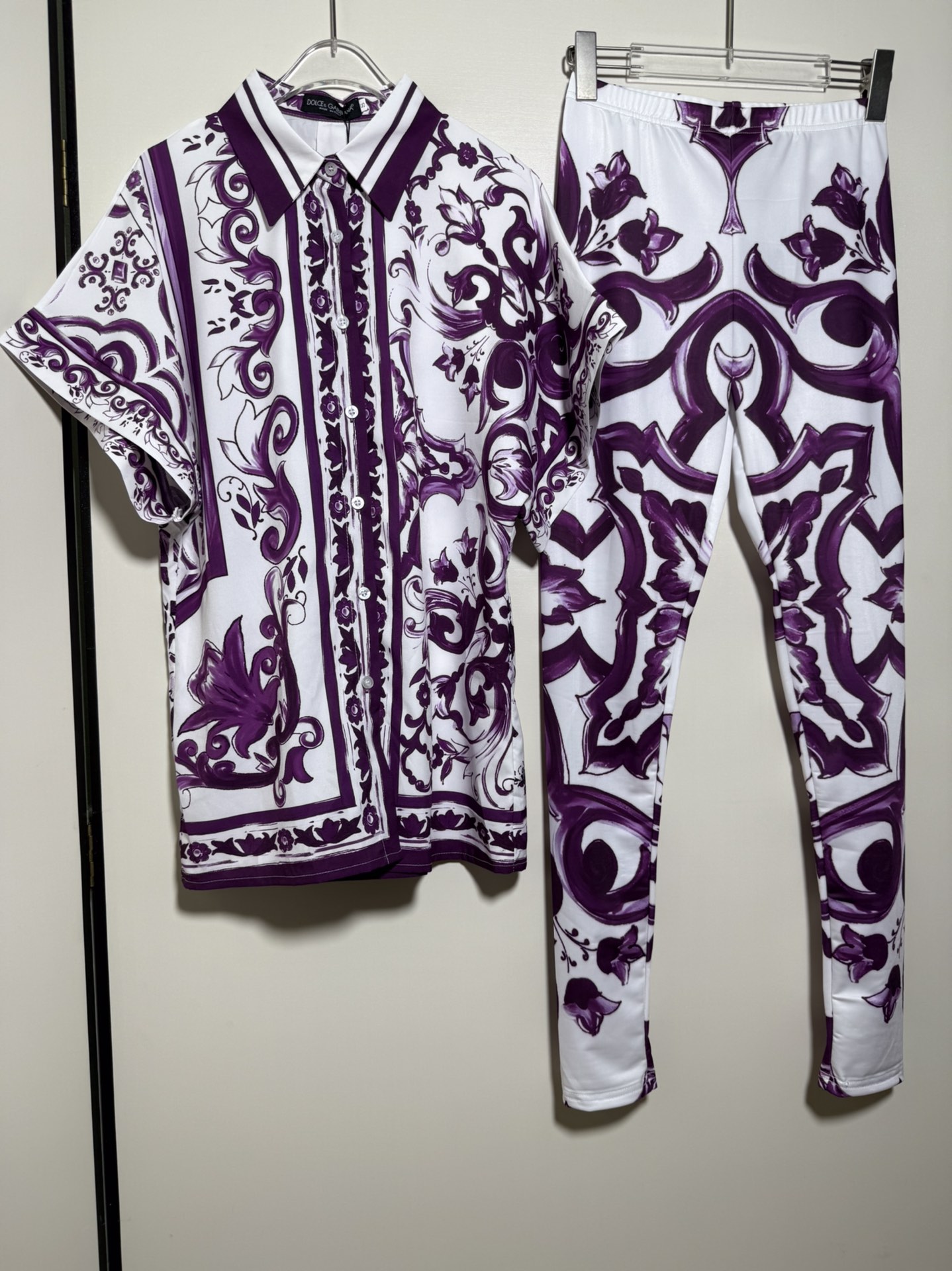 High-end Women’s Clothes: D&G/Dugabana Zin-Tai-Cai-Cai, Sizes SMLXL - 图片 1