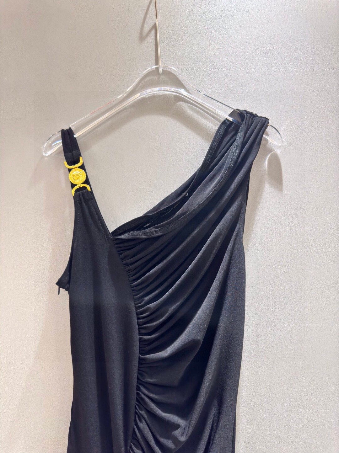 p495 High Quality Women’s Clothes Packed with Versace/Franch. The asymmetrical cruising dress, the smlx, the smlxl - 图片 3