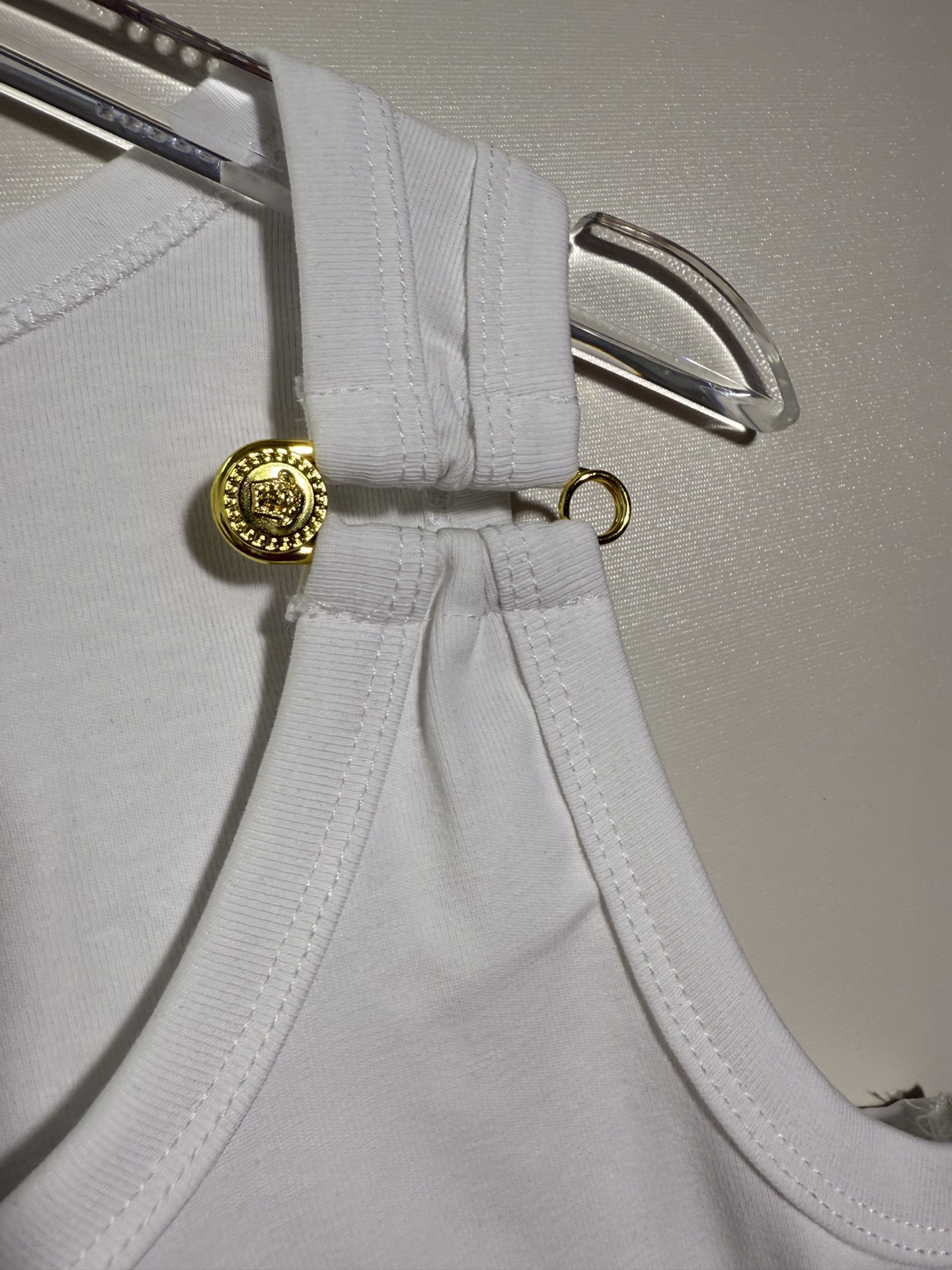 High-end Women’s Clothing: Versace/Phanschet Vest Belts with Metal Ink Details - 图片 4