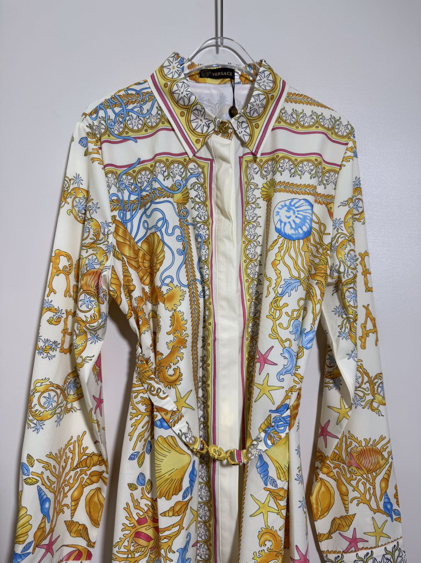Luxury Women’s Clothing: Versace/Franch Chest Packaging, Yellow Seashells Design, Short Sleeve Shirt - 图片 3