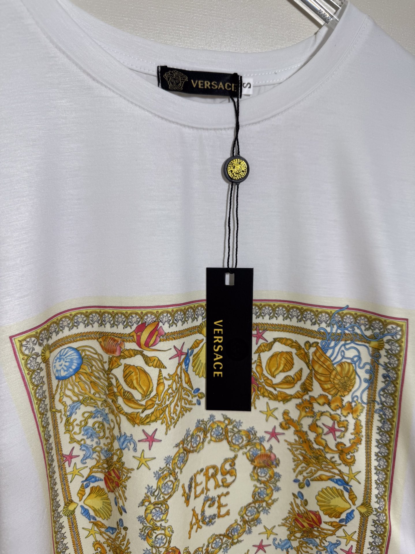 High Quality Women’s Clothes: Versace/Françoise Seashell Starfish T-Shirt in Various Sizes - 图片 6