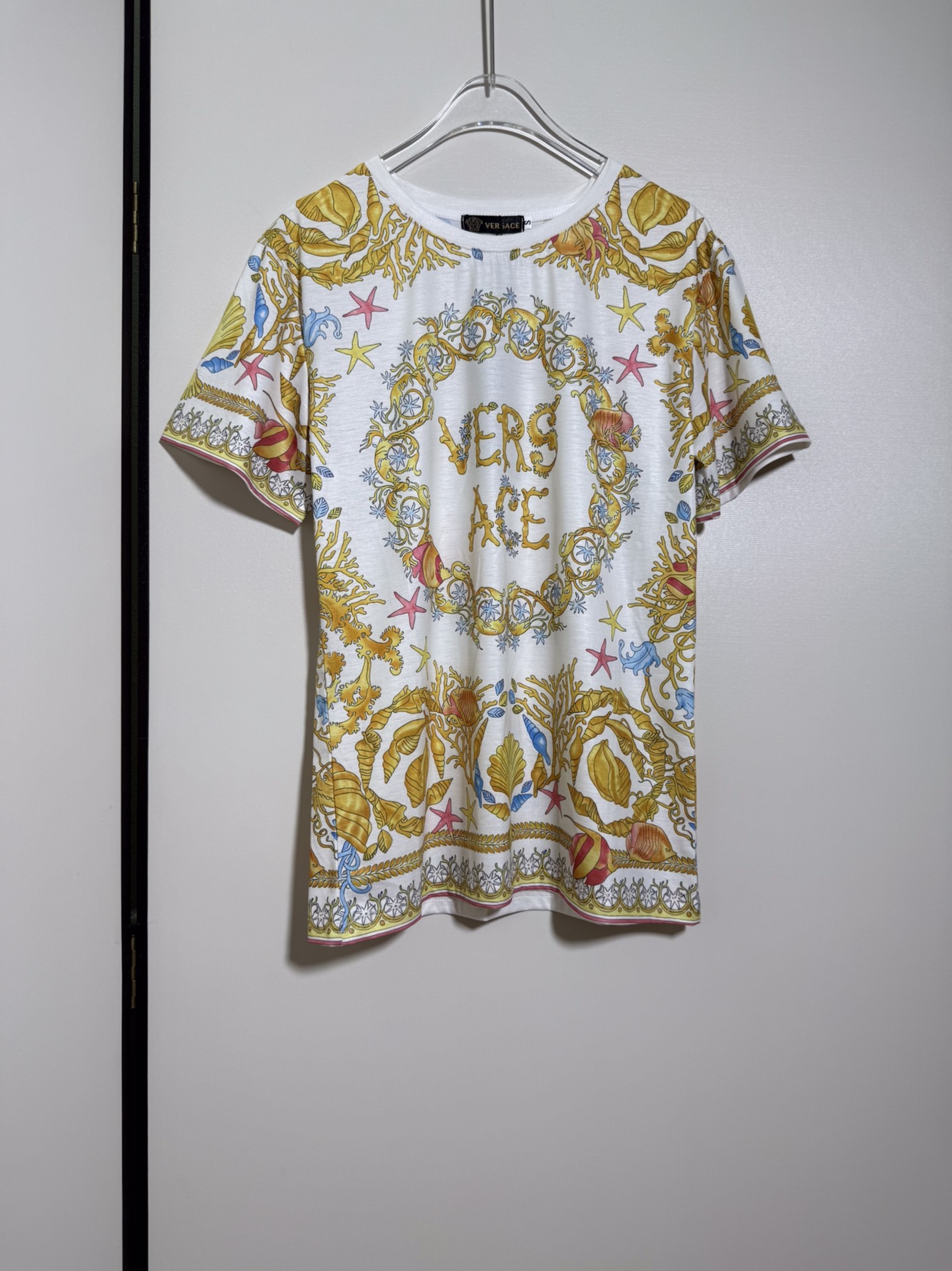 High-End Women’s Dress with Verace/Vanthorchette Packaging in Yellow Seashell Design - 图片 1