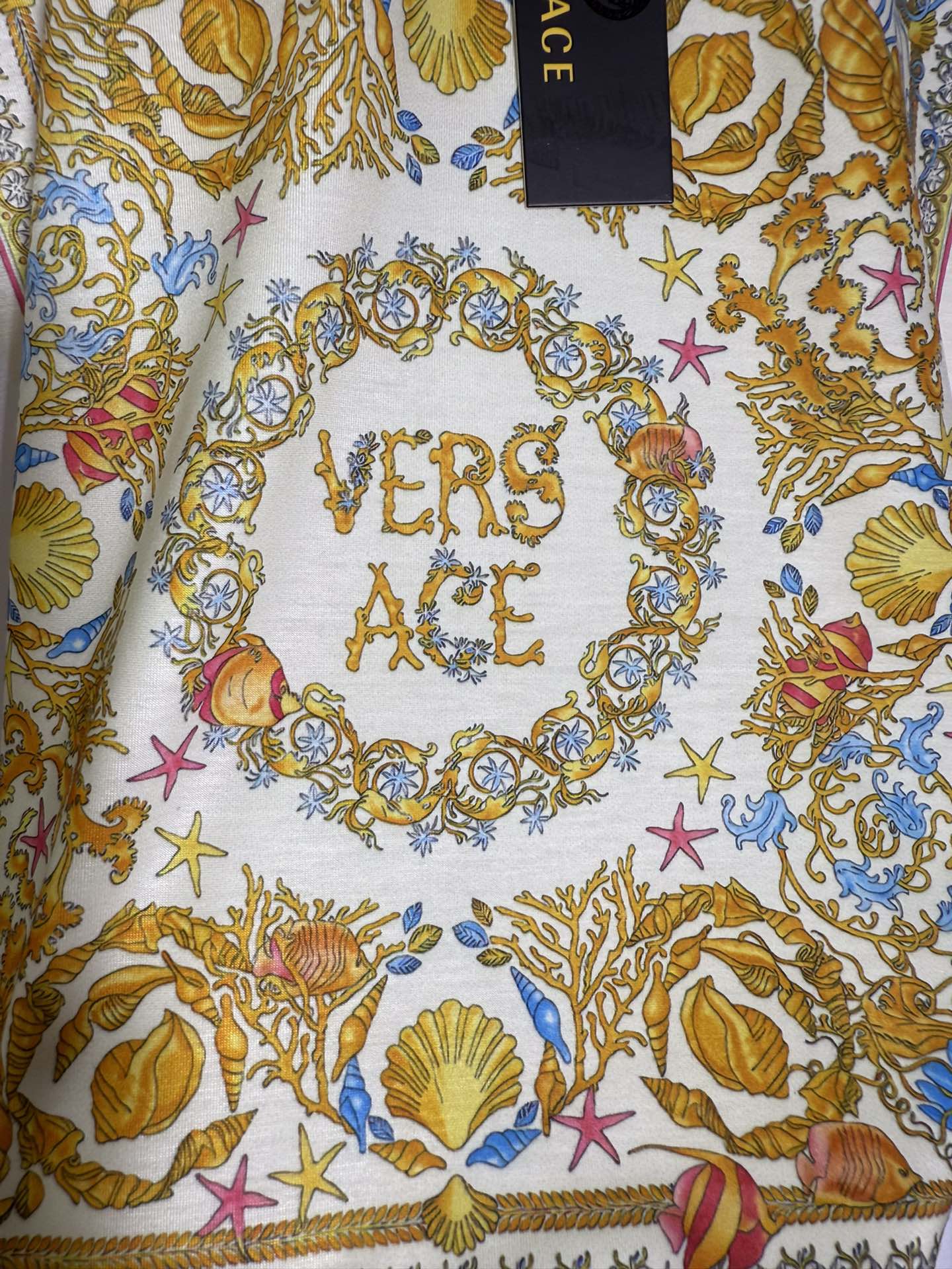 High-End Women’s Dress with Verace/Vanthorchette Packaging in Yellow Seashell Design - 图片 5