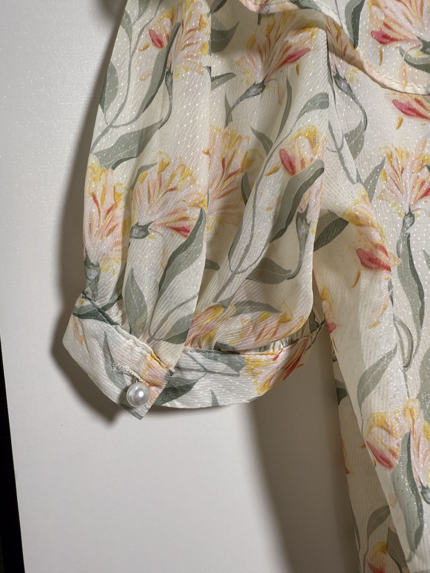 Title: High-quality Women’s Dress vs. New Zeng Zhen Collection Summary: Comparison of dress quality featuring sweet young girl Zeng Zhen. - 图片 8