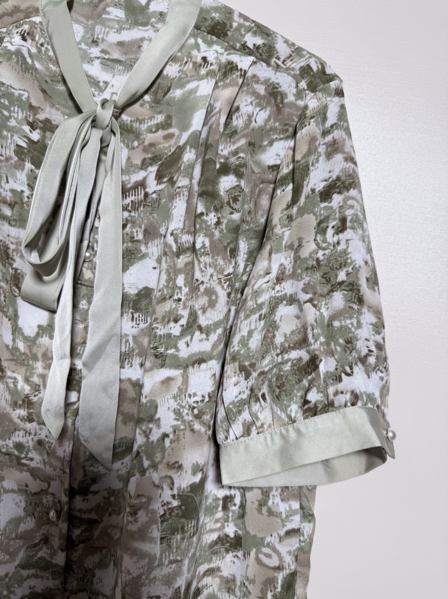 “Shop High Quality Women’s Clothes at V Home Featuring New Zeng Zeng Zhen Collection” - 图片 9