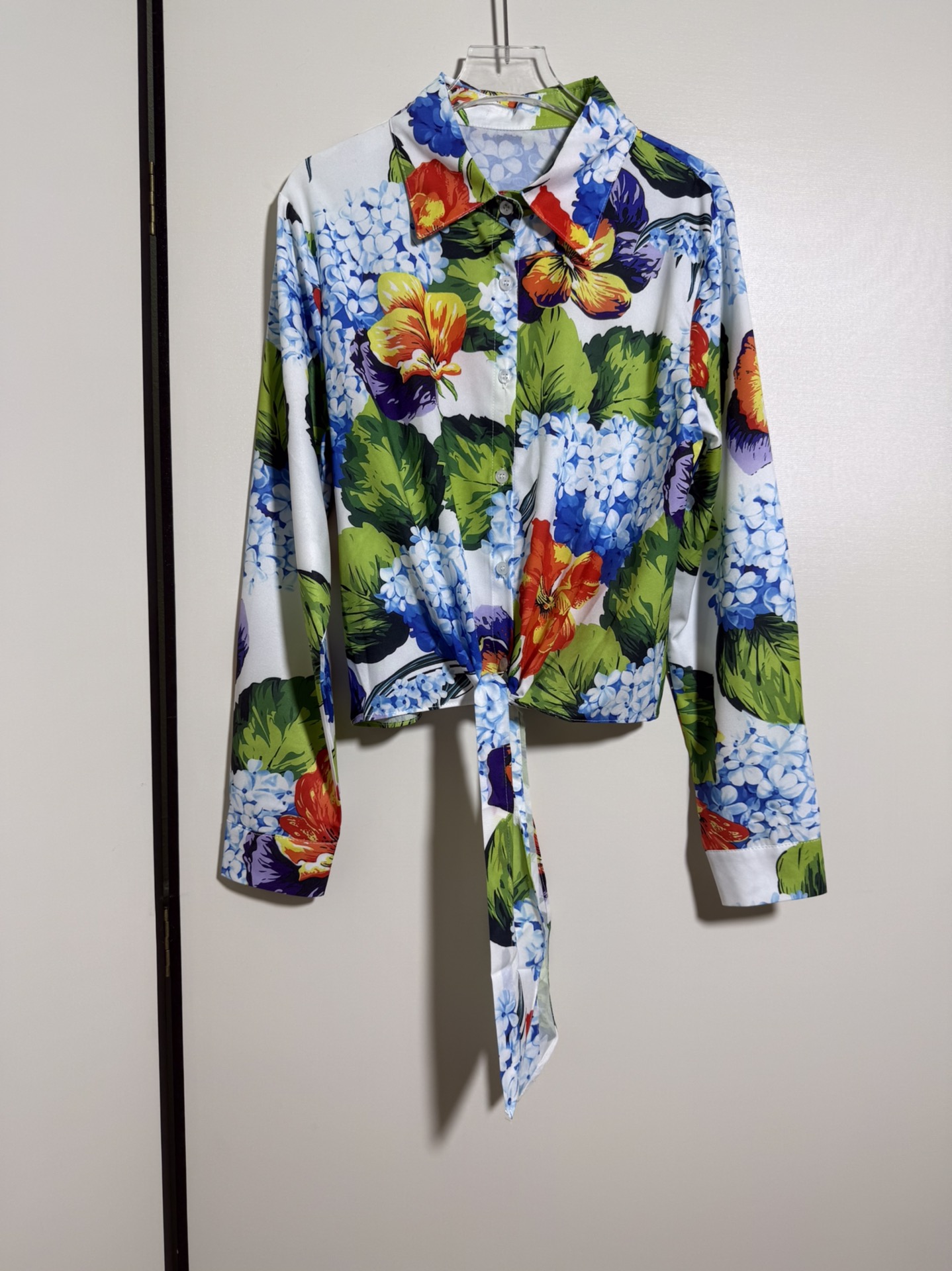 “High Quality Dolce & Gabbana Women’s Clothes with Sicilian Style Script Embroidery” - 图片 1