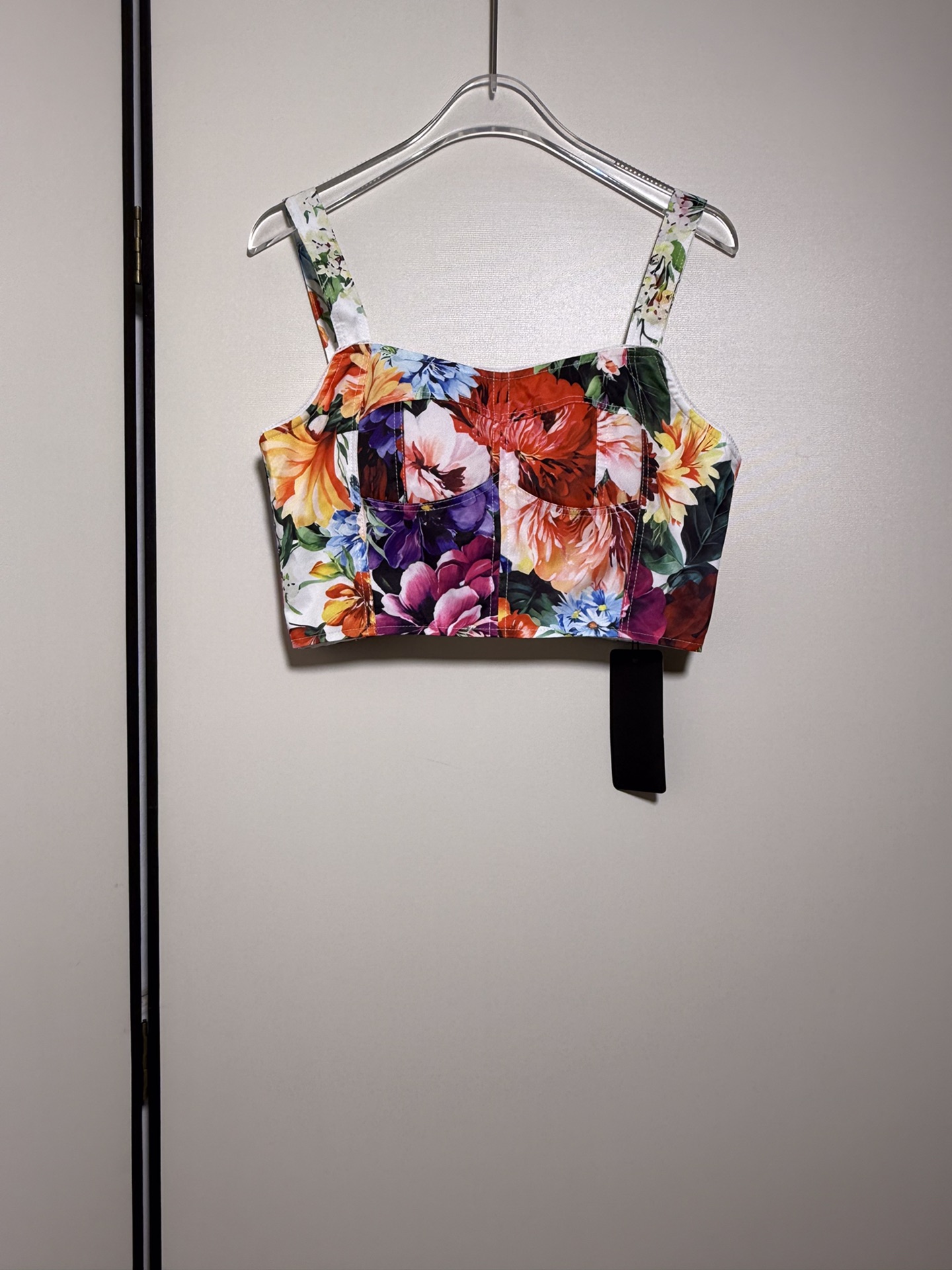 Luxurious Women’s Clothing Sets: Dolce & Gabb*ana/Dougall Bennet, Sicilian Style, Rich Details, SMLXL - 图片 5