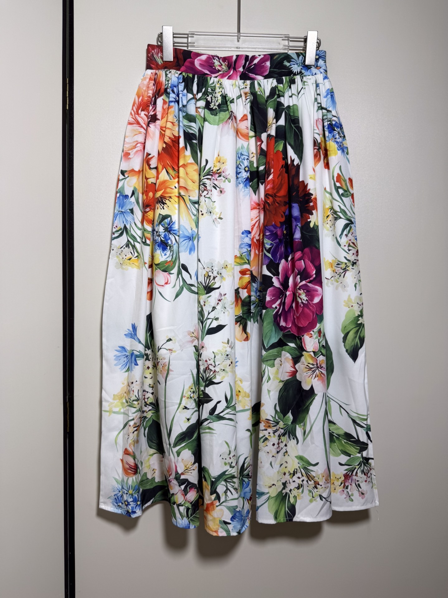 Luxurious Women’s Clothing Sets: Dolce & Gabb*ana/Dougall Bennet, Sicilian Style, Rich Details, SMLXL - 图片 6