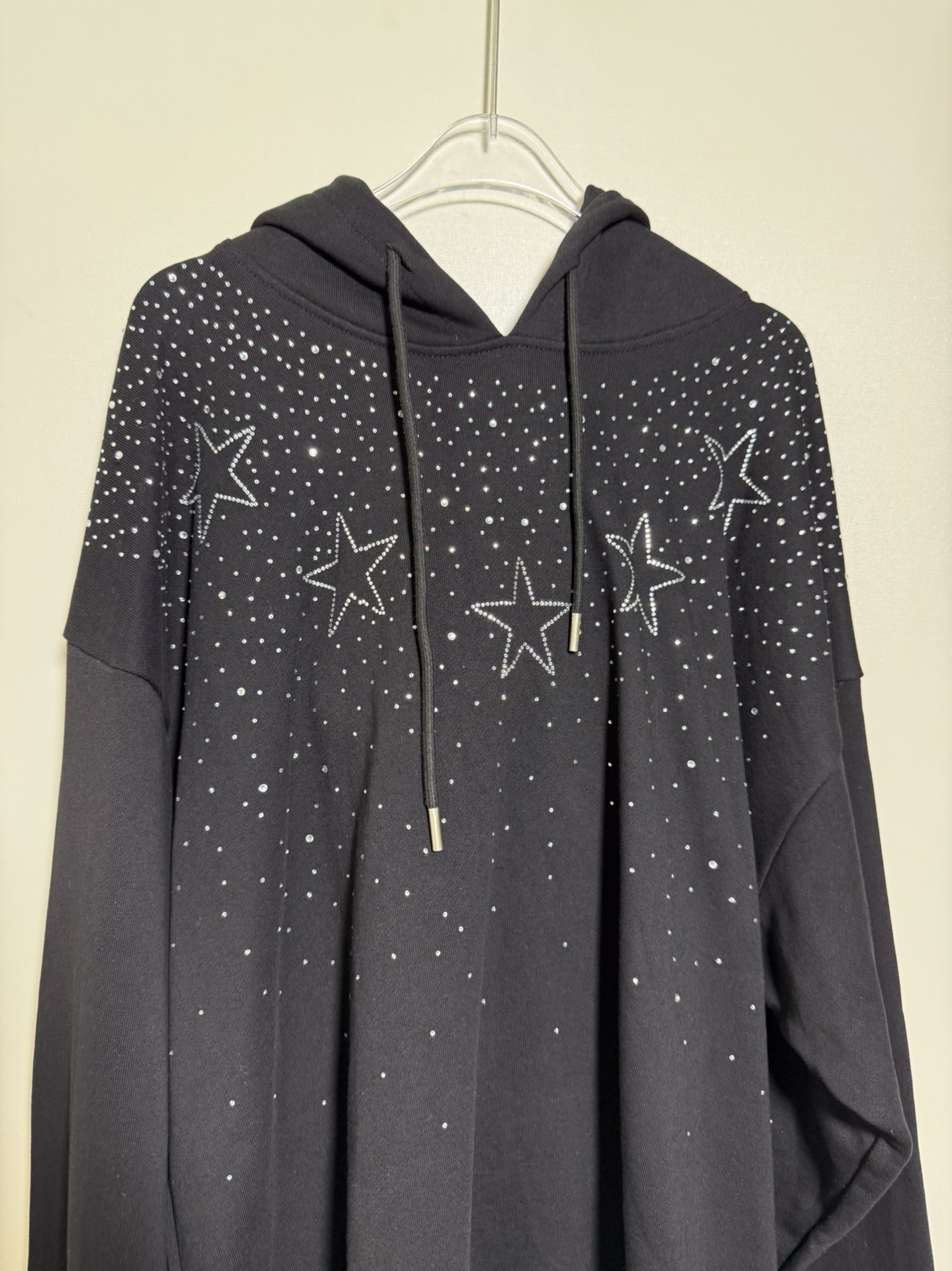 “High Quality Women’s Clothes with CD-Packed CDs and Light-Boiled Pentagon Star Hat” - 图片 3