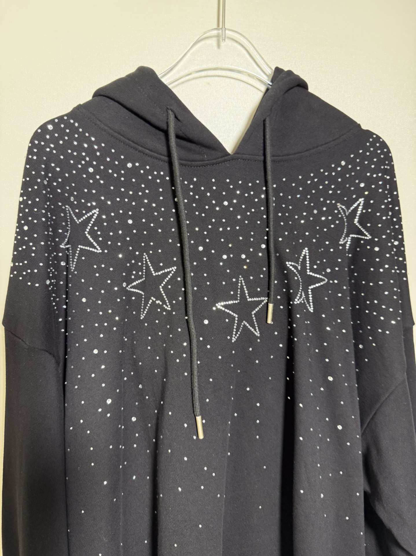 “High Quality Women’s Clothes with CD-Packed CDs and Light-Boiled Pentagon Star Hat” - 图片 5