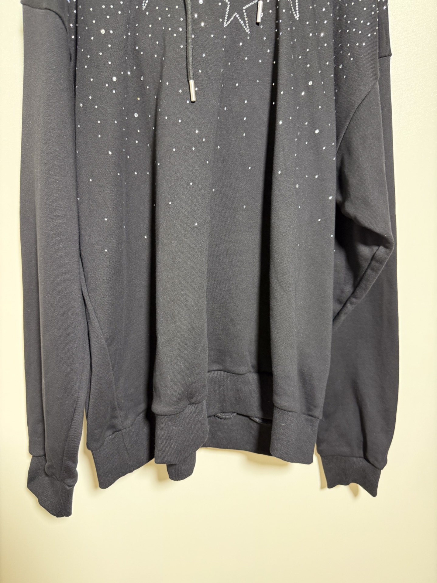 “High Quality Women’s Clothes with CD-Packed CDs and Light-Boiled Pentagon Star Hat” - 图片 4