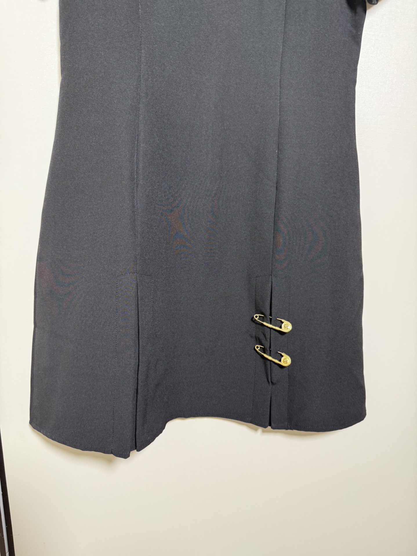 P492 HIGH QUALITY WOMEN’S CLOTHES WITH PACKING VERSACE/FRANCH CHEAP CLASSIC METAL IMPRESSION SAFETY POINTER CLOTHES. SMLXL - 图片 9