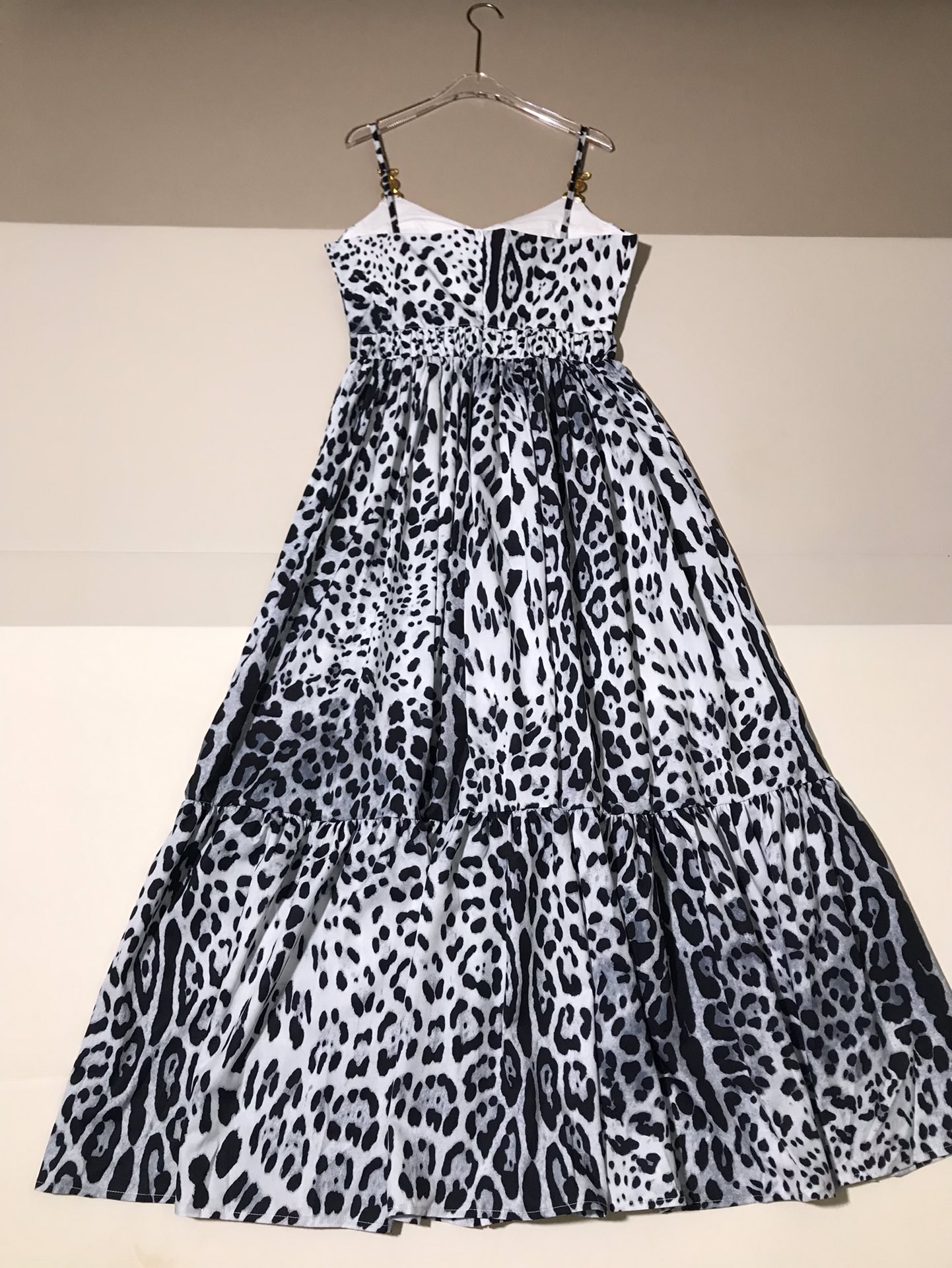 High-Quality Women’s Clothes: Versace/Vanthructol Series with Classic Leopard Grafts, Corset, Long Skirt - 图片 2