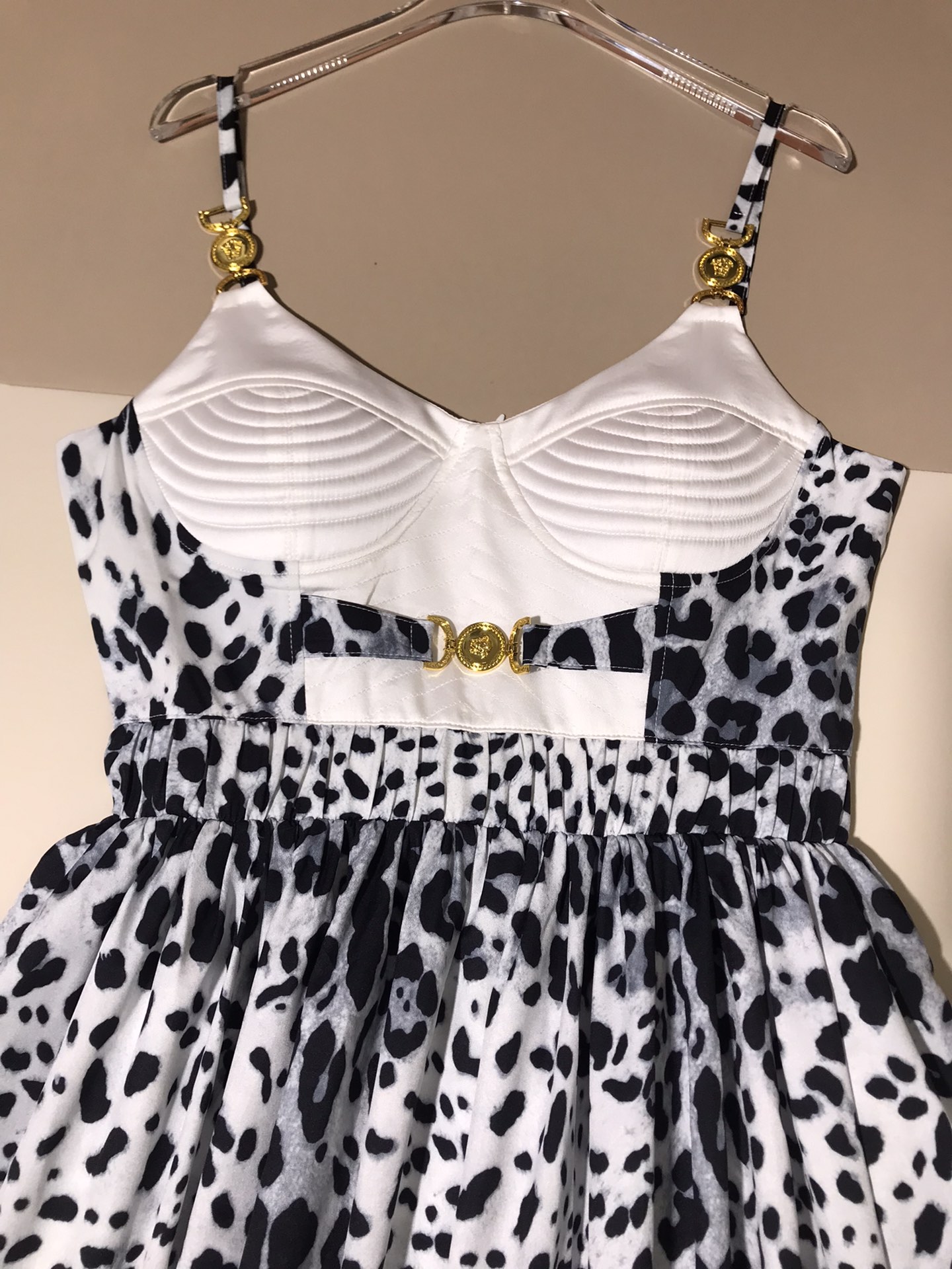 High-Quality Women’s Clothes: Versace/Vanthructol Series with Classic Leopard Grafts, Corset, Long Skirt - 图片 5