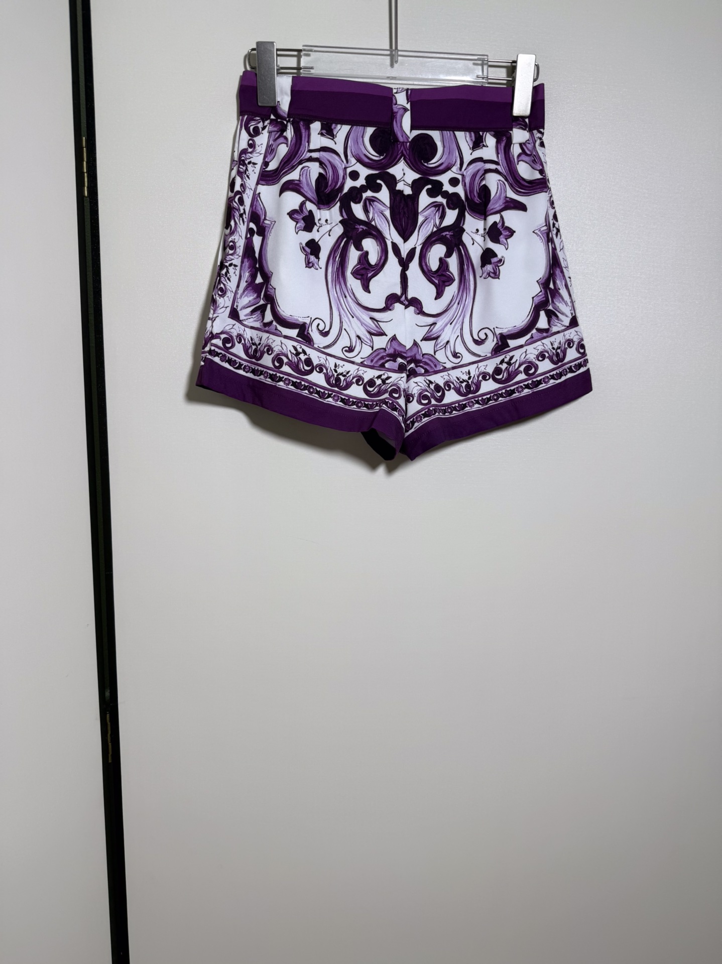 “High-Quality Women’s Clothes: D&G/Dolce & Gabbana, Various Sizes Available” - 图片 2