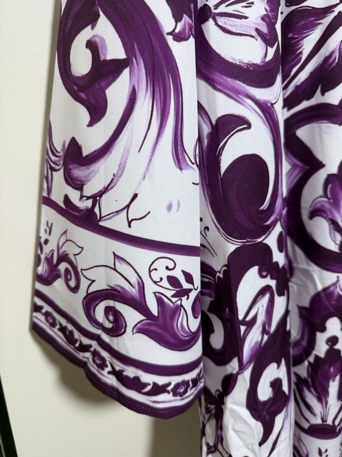 “High-end Women’s Dress: D&G/Dukabana Purple, Quality Packaging, Various Sizes Available” - 图片 8