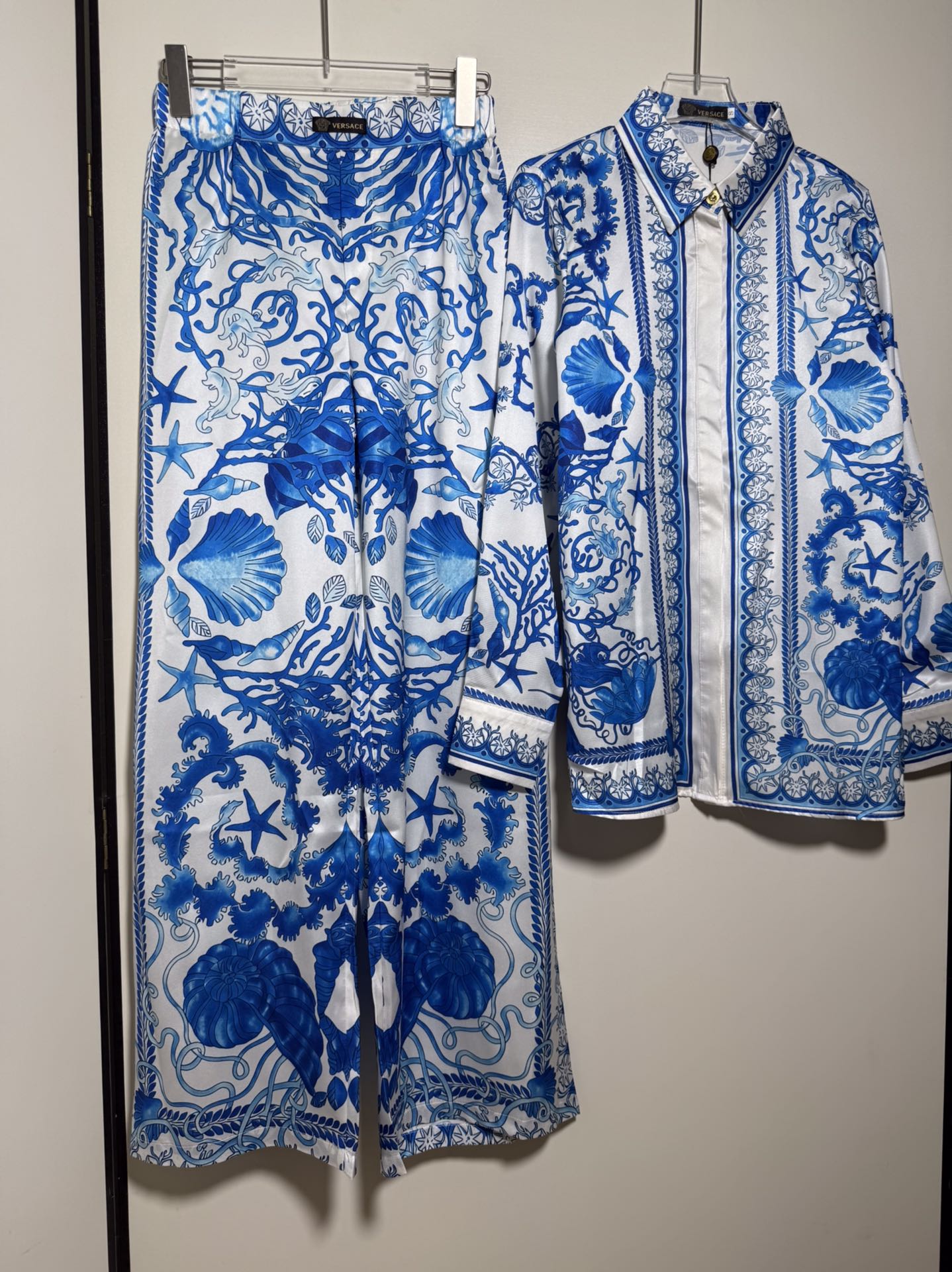 High-End Women’s Clothes Set: Versace/Franch Chest, Blue Bottom Star, Seashell Design, SMLXL Sizes - 图片 2