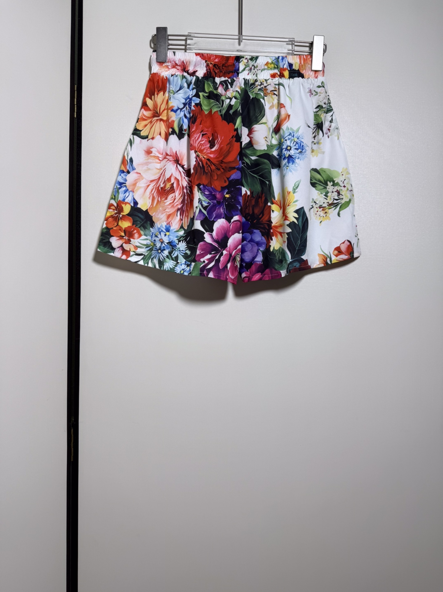 Luxury Women’s Clothes: Dolce & Gabbana Sicilian Style with Dazzling Flowers in All Sizes - 图片 2