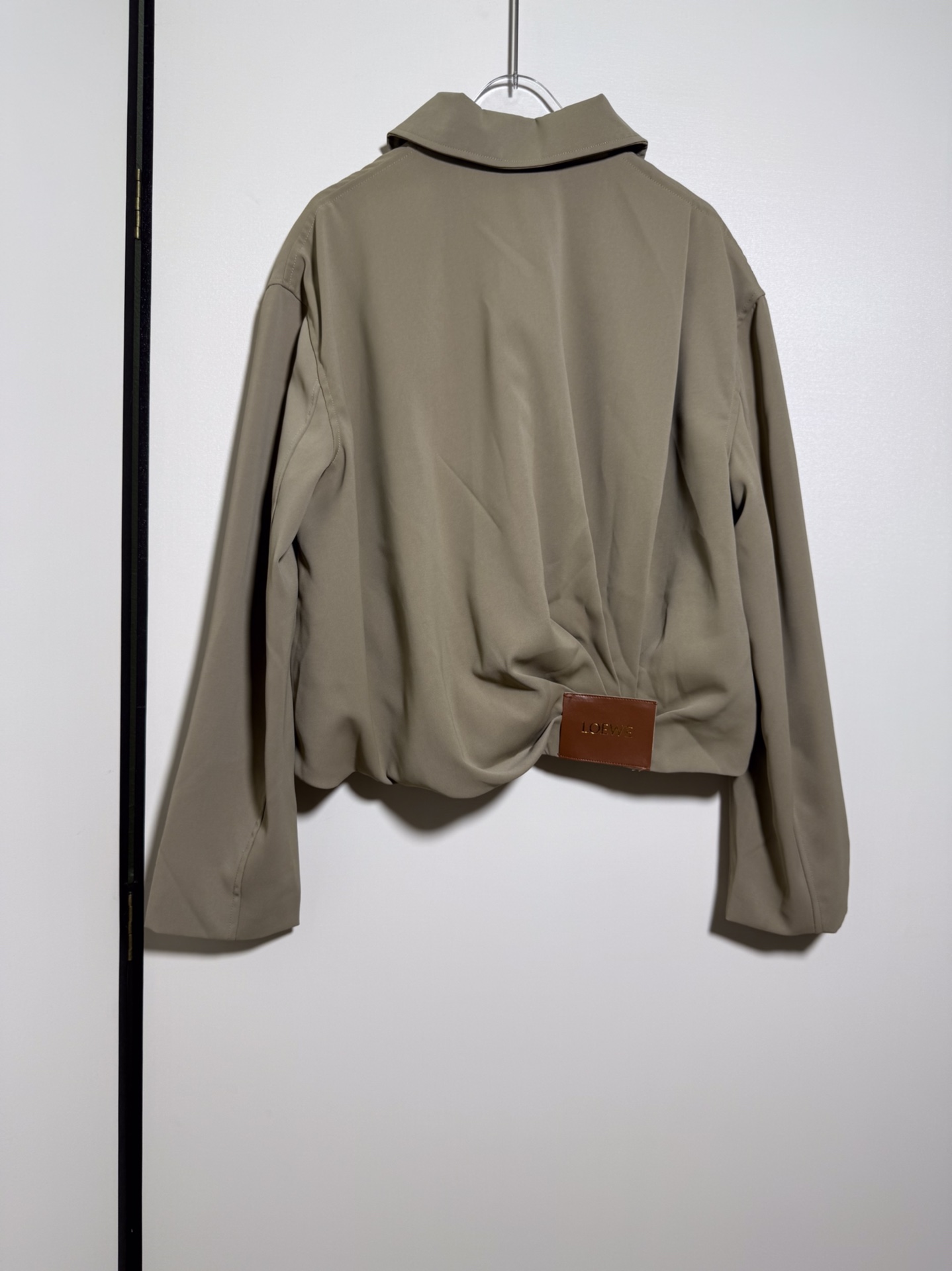 “High-End Quality Women’s Dress with Loewe Leather Wrapper Zipper Jacket – SMLXL” - 图片 2