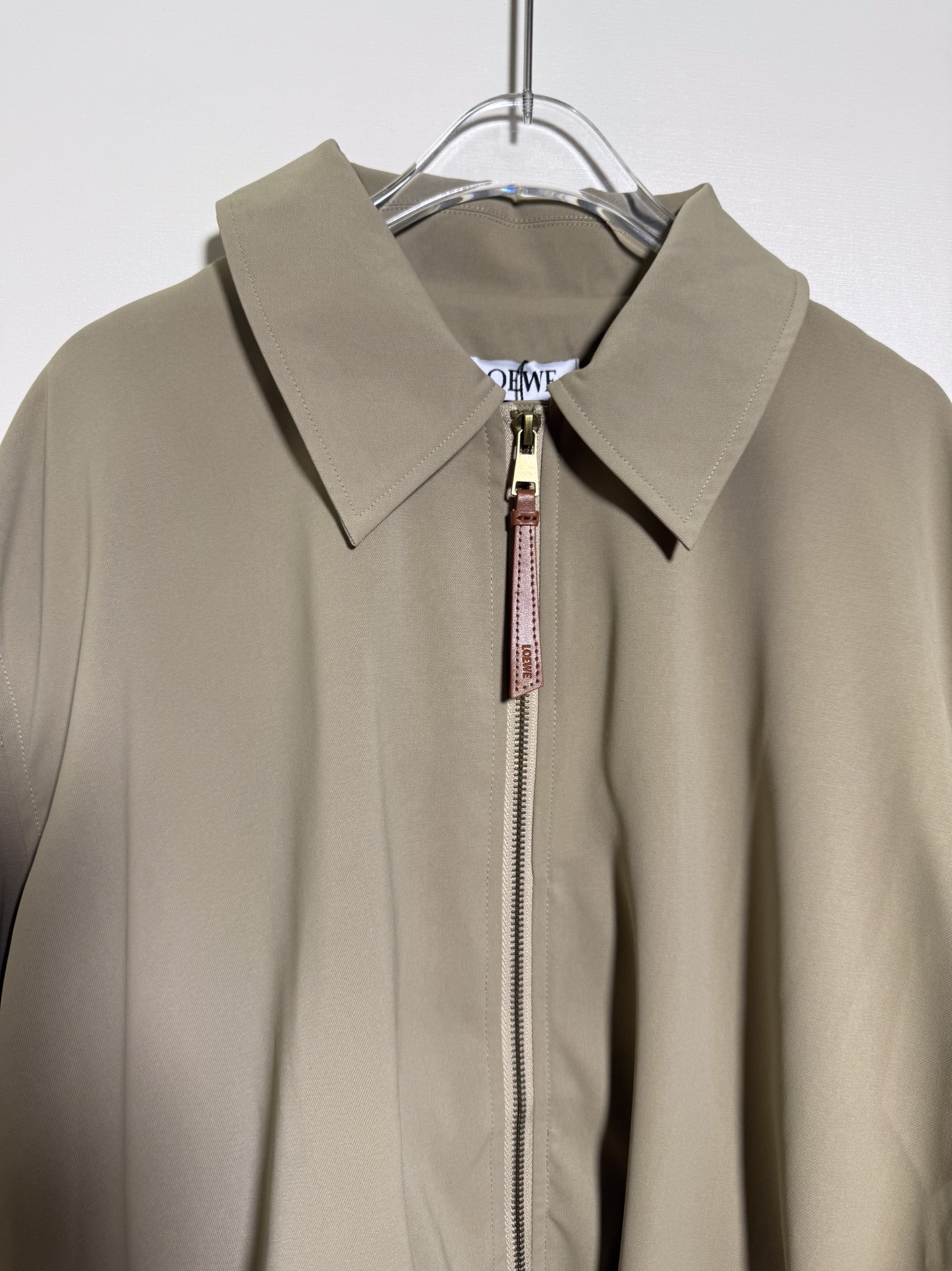 “High-End Quality Women’s Dress with Loewe Leather Wrapper Zipper Jacket – SMLXL” - 图片 3