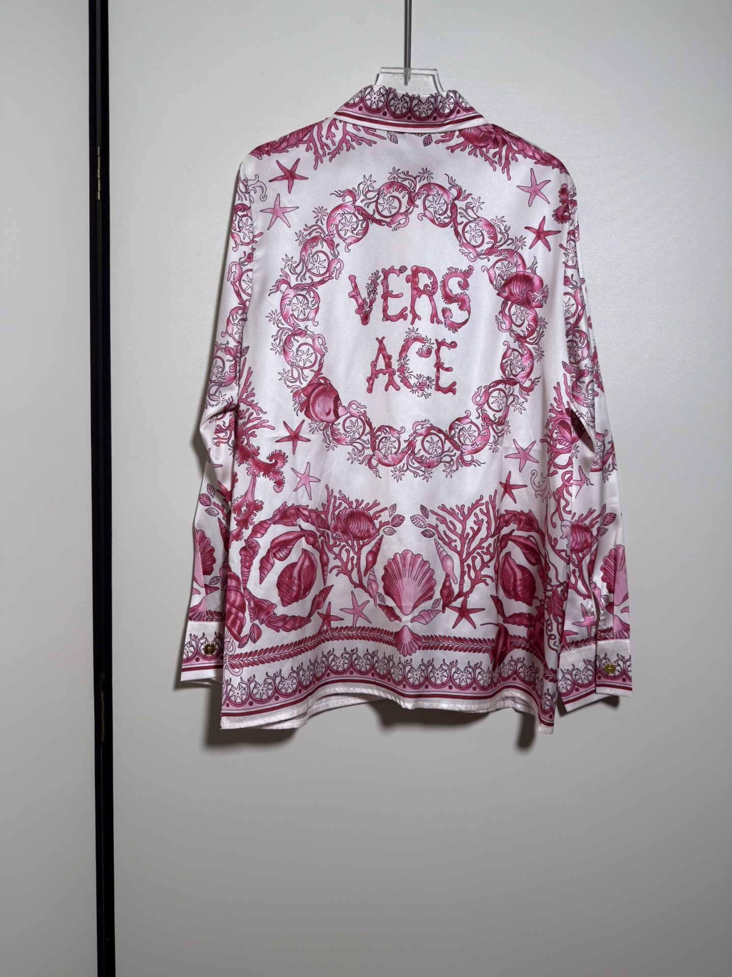 “High-Quality Women’s Versace/Franch Chest Red Bottom Star Barlock Seashell Fashion Collection” - 图片 2