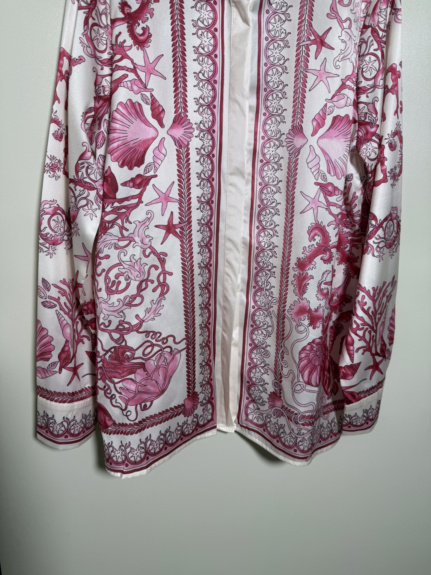 “High-Quality Women’s Versace/Franch Chest Red Bottom Star Barlock Seashell Fashion Collection” - 图片 4