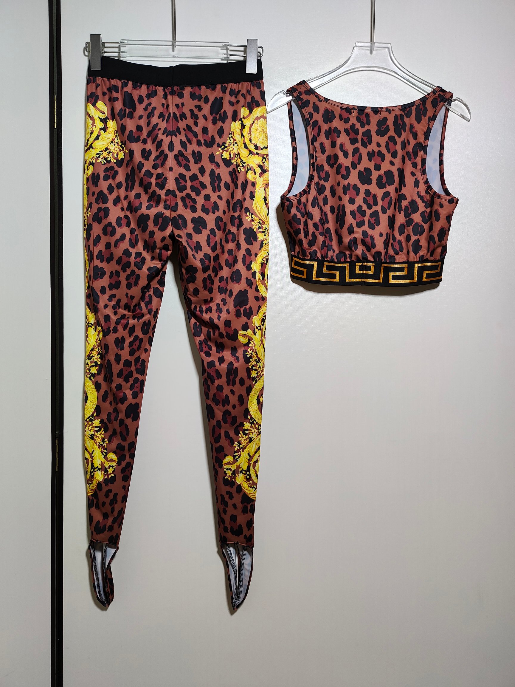 Versace women's leopard print top and leggings set. Sizes S M L XL.-Big cat
