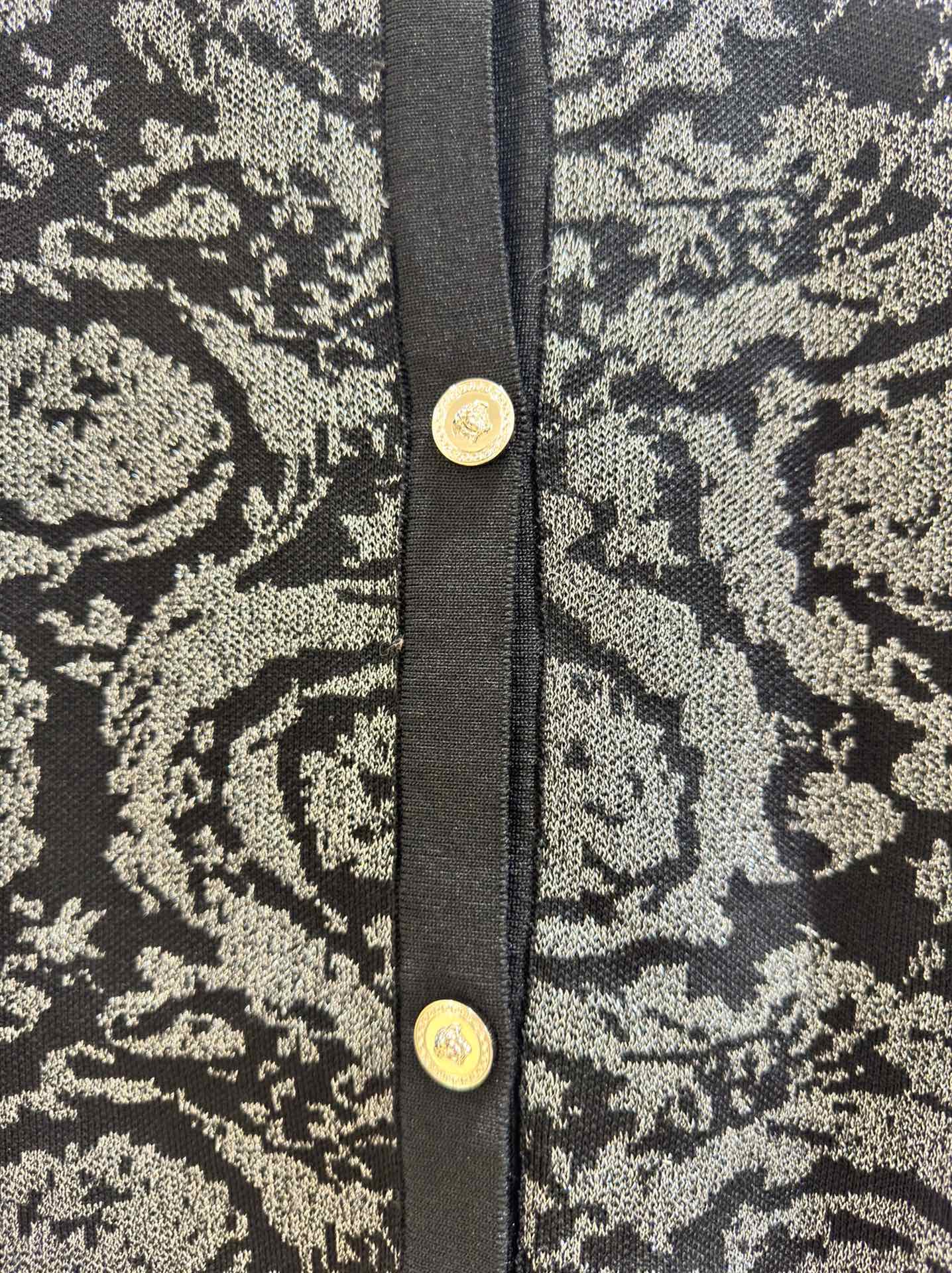Versace black short sleeve knit cardigan with color block print and shimmer.-Big cat