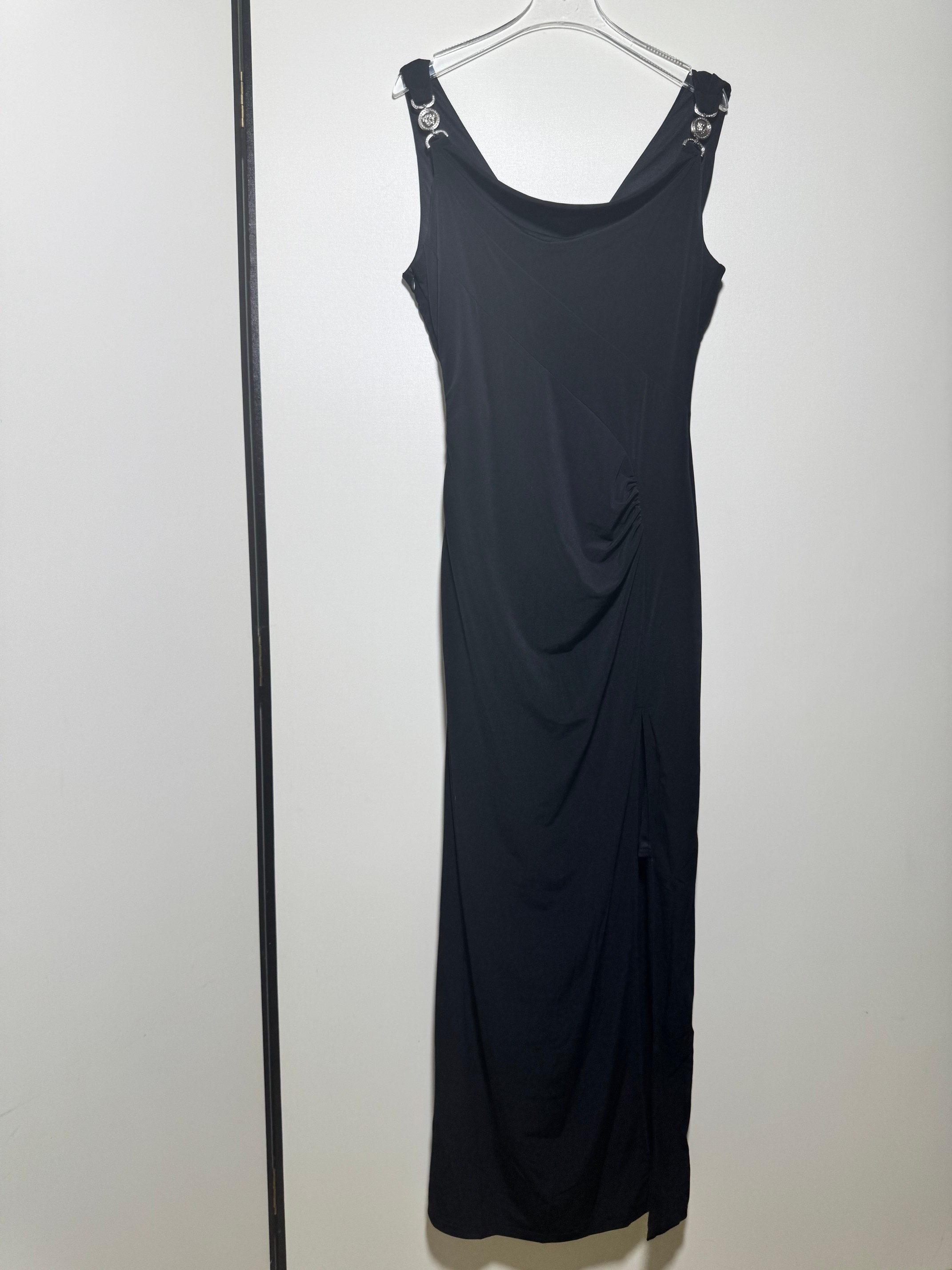 NO:822992,VERSACE/Versace women's popular series!  !  Draped asymmetrical drape dress large stretch mesh slim fit waist long dress SMLXL, Versace-clothing,versace,versace,skirts,19860909VERSACE/范思哲 女士 爆款系列！！垂褶不对称垂坠礼服连衣裙大弹力网纱修身显瘦收腰长款连衣裙SMLXL,范思哲-服装,versace,versace,skirts,,Women's clothing